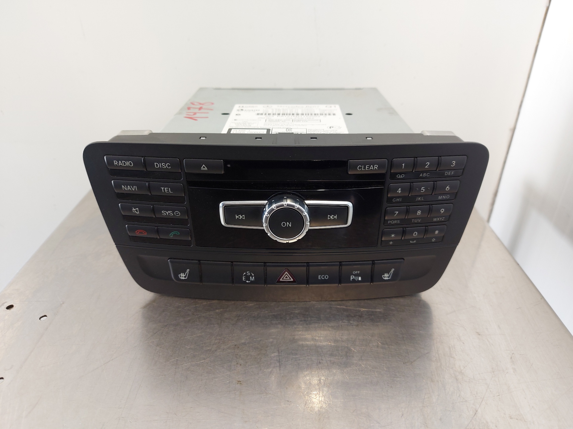 MERCEDES-BENZ CLA-Class C117 (2013-2016) Музикален плейър без GPS A2469000012 24887806