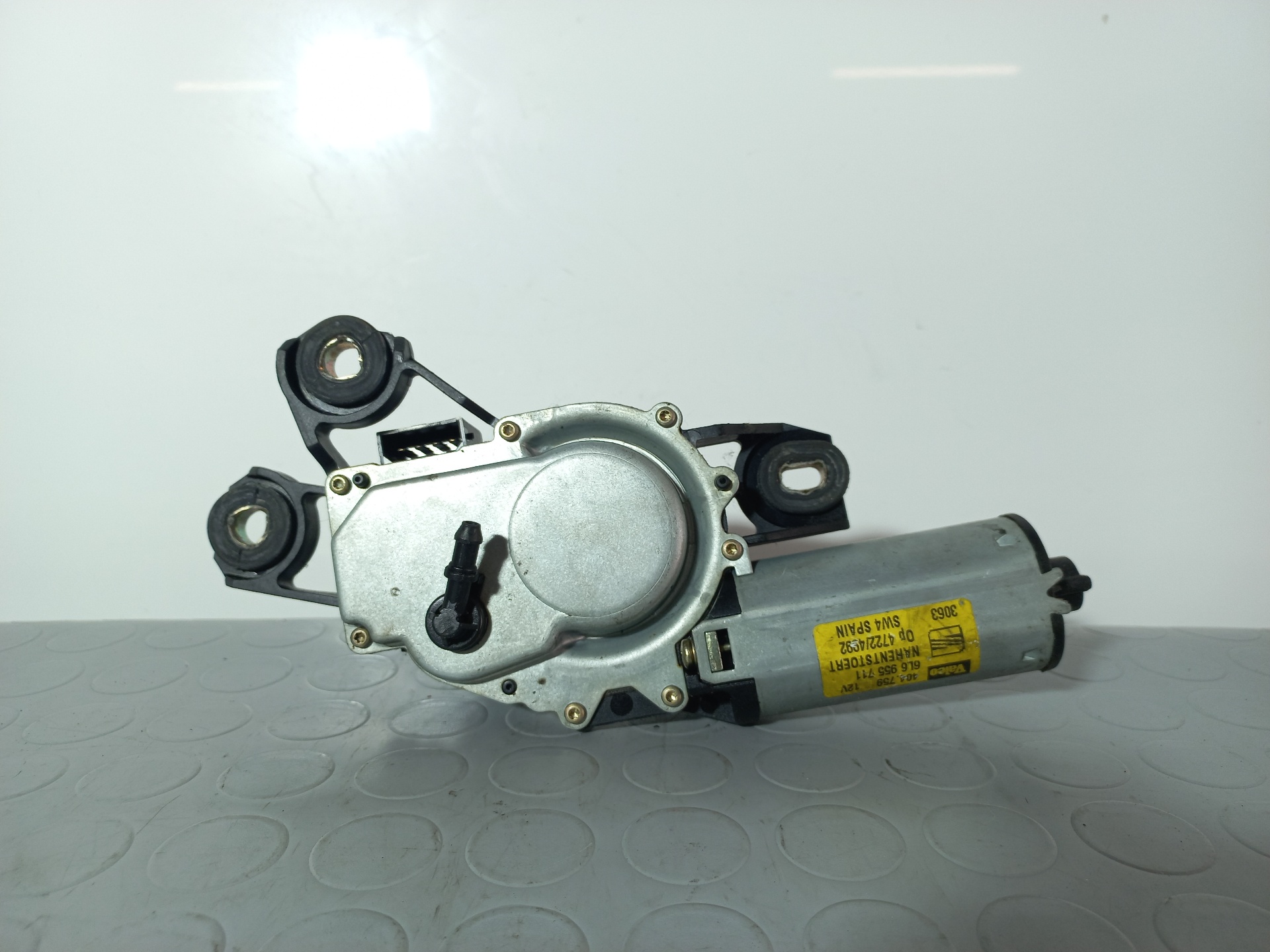 SEAT Ibiza 3 generation (2002-2008) Tailgate  Window Wiper Motor 6L6955711 24891821