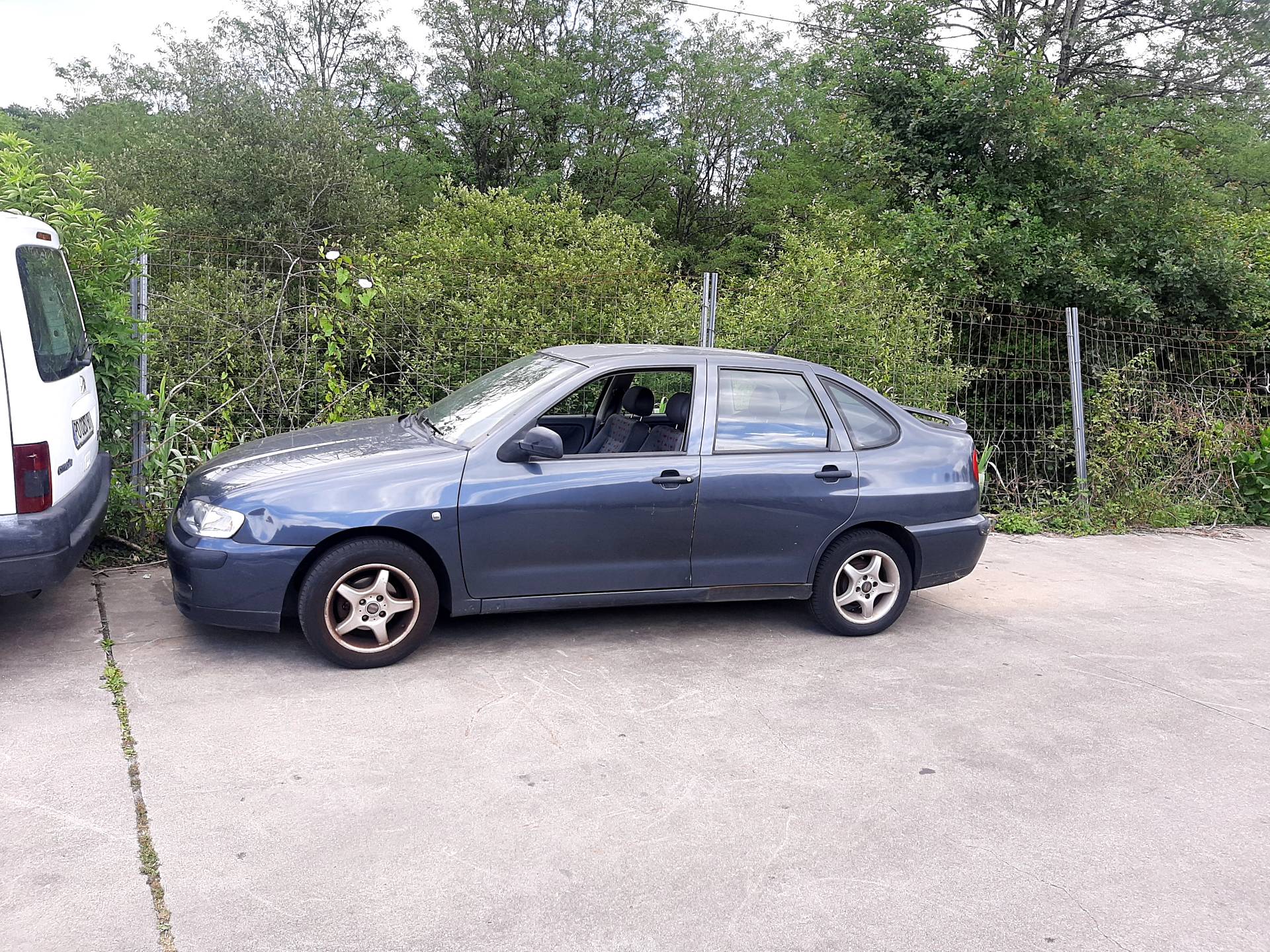 SEAT Cordoba 2 generation (1999-2009) Sebességváltó EAY 26409938