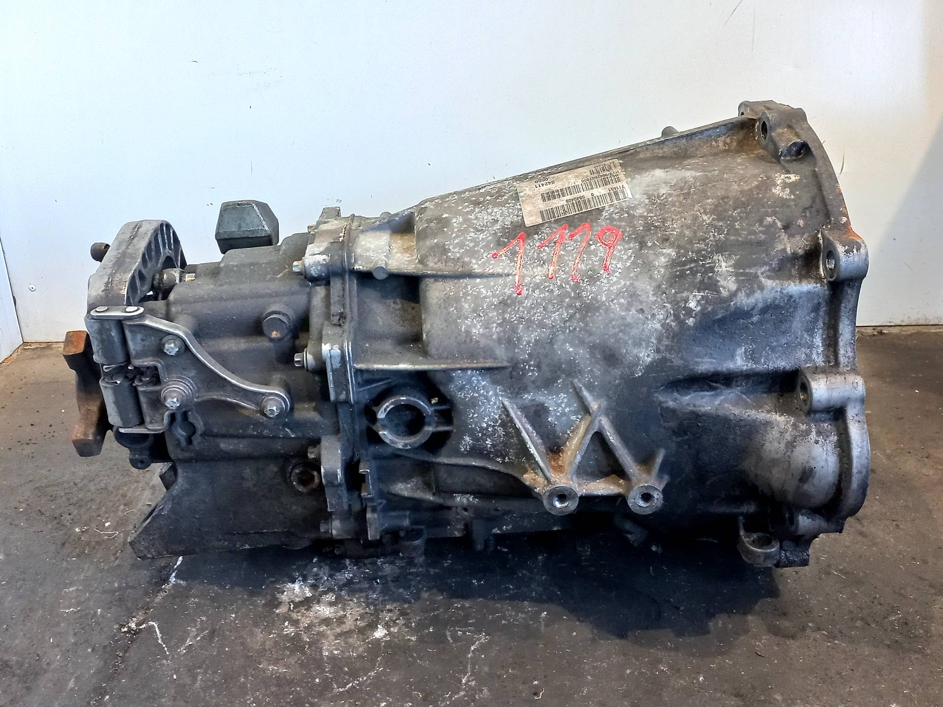 VOLKSWAGEN Crafter 1 generation (2006-2016) Gearbox 711651 26409021