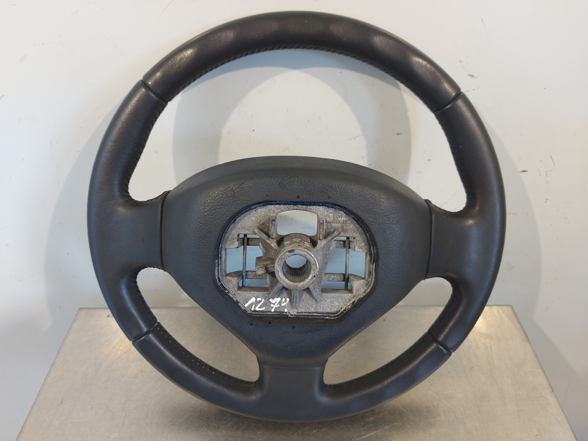 PEUGEOT 3008 1 generation (2010-2016) Steering Wheel 96866138ZE 26415900