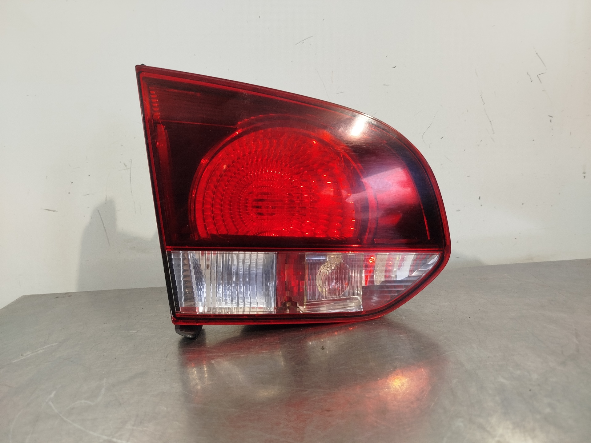 CHEVROLET Golf 6 generation (2008-2015) Rear Left Taillight 5K0945093AA 24890490