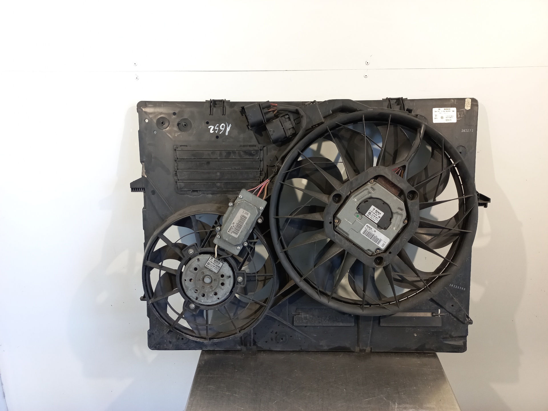 VOLKSWAGEN Touareg 1 generation (2002-2010) Porlasztóventilátor 7L0121203G 26414756