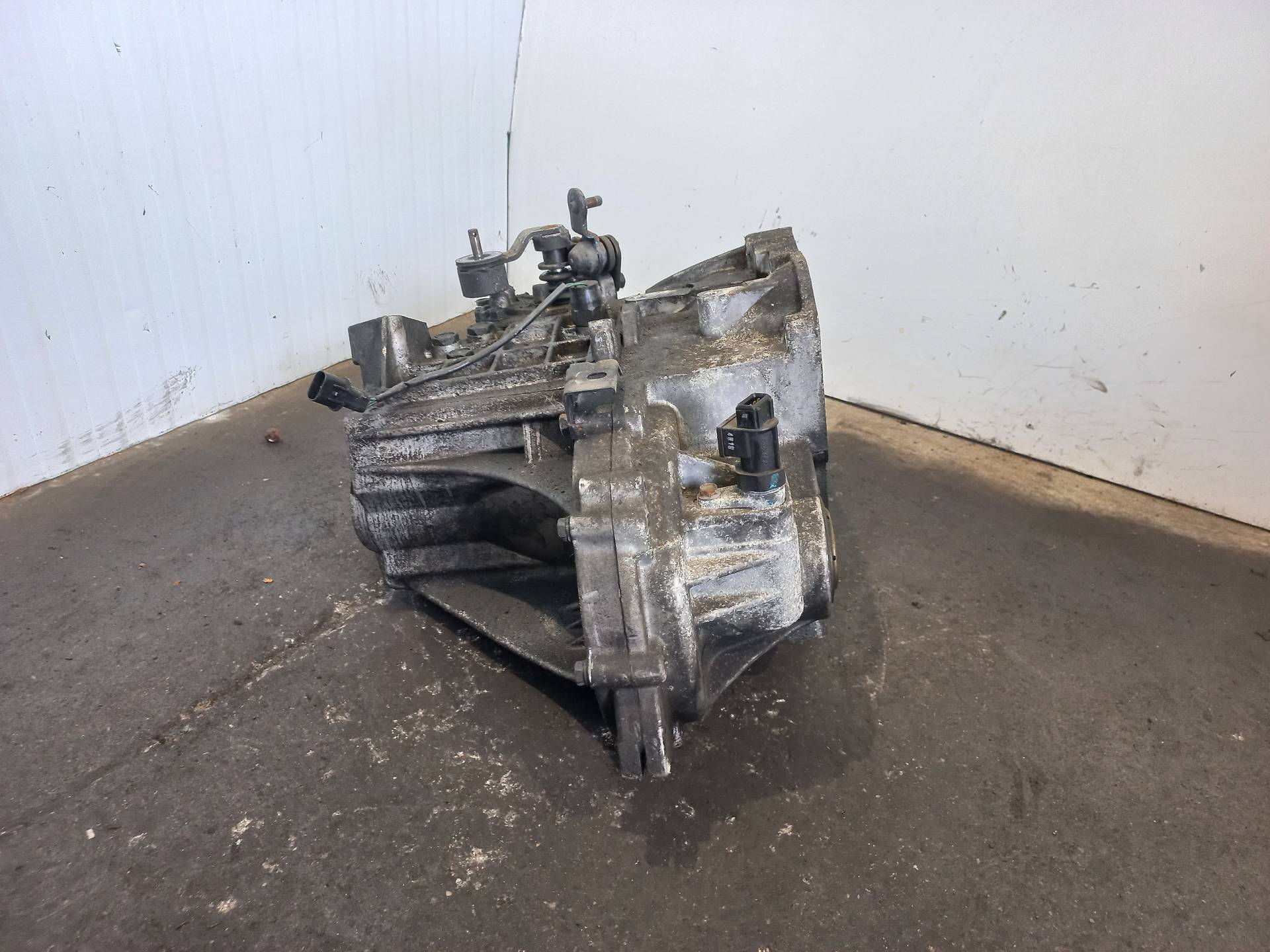 RENAULT Megane 1 generation (1995-2003) Gearbox M41671 26410330