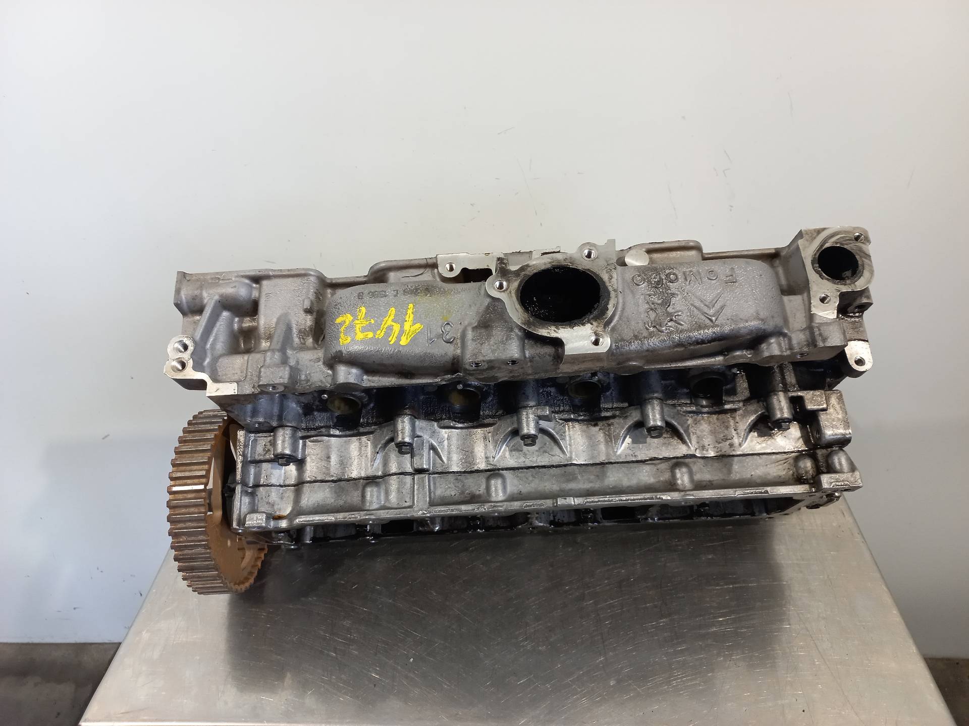 CITROËN C-Elysee 2 generation (2012-2017) Engine Cylinder Head 9684487210 24885503