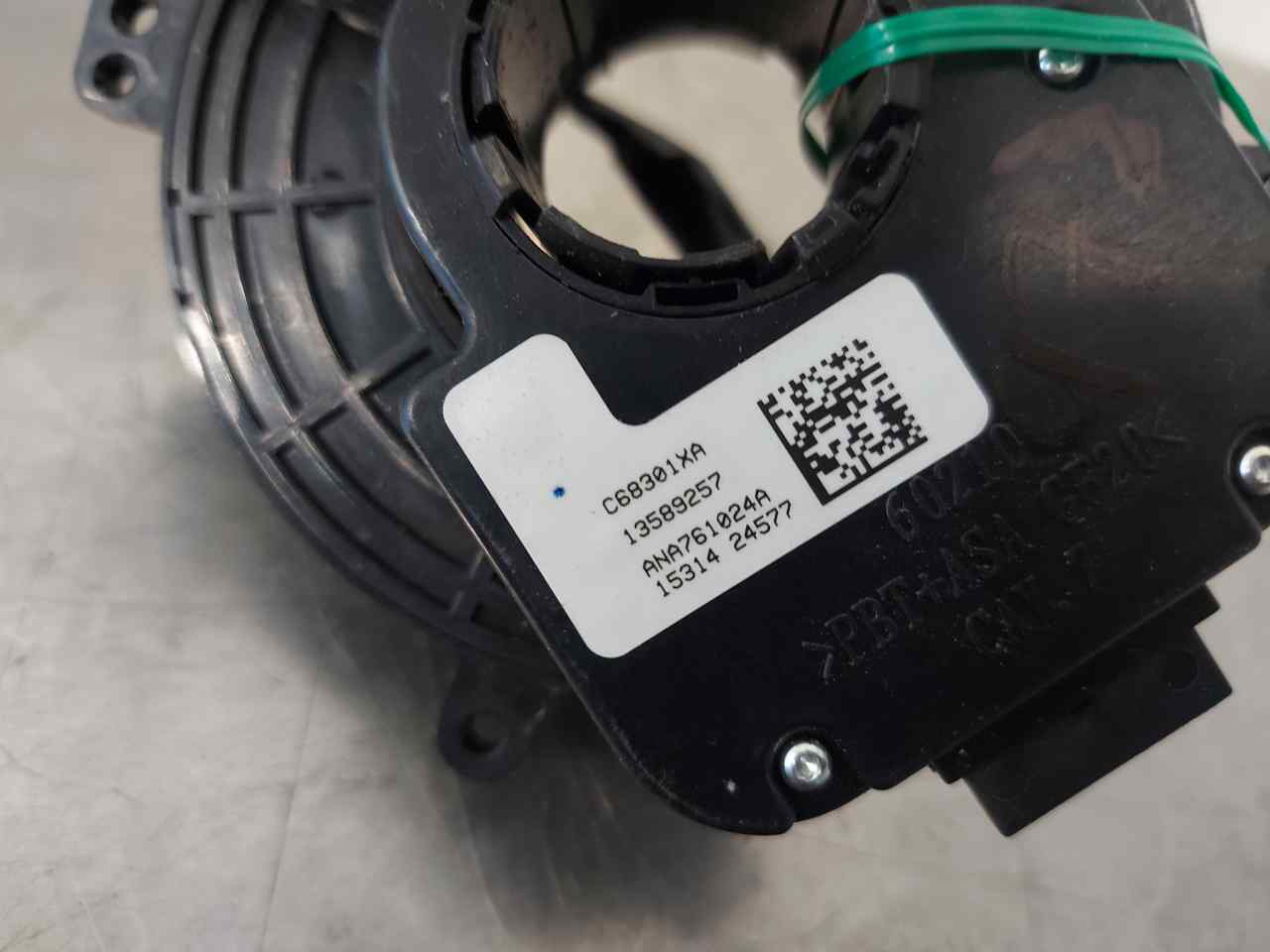 OPEL Insignia A (2008-2016) Steering Wheel Slip Ring Squib C68301XA 26408248