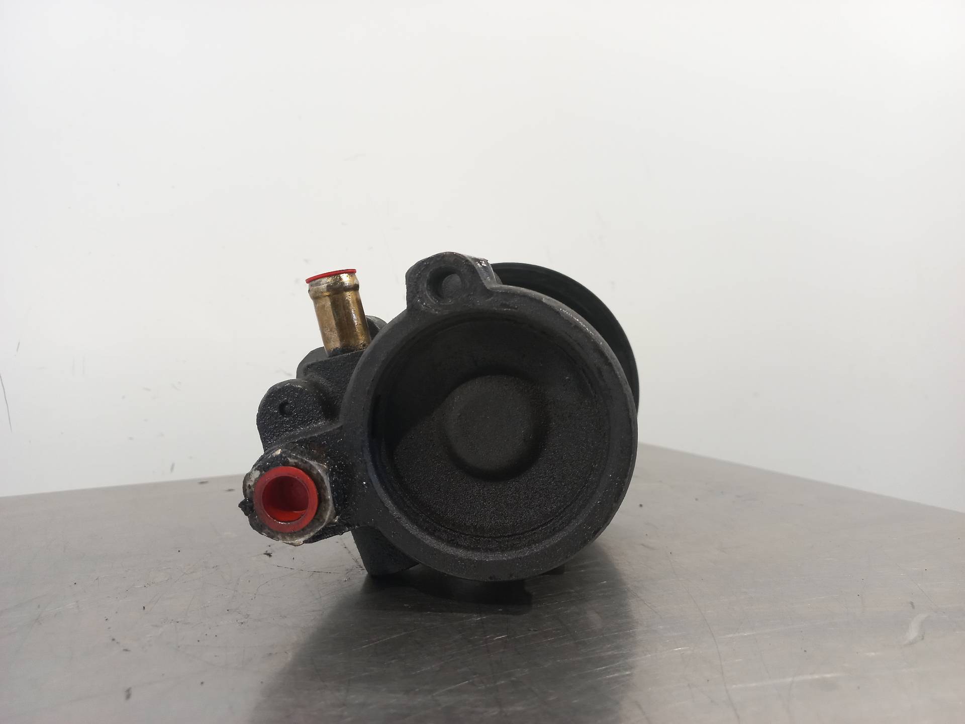 KIA Megane 1 generation (1995-2003) Power Steering Pump 7700840106 24887253