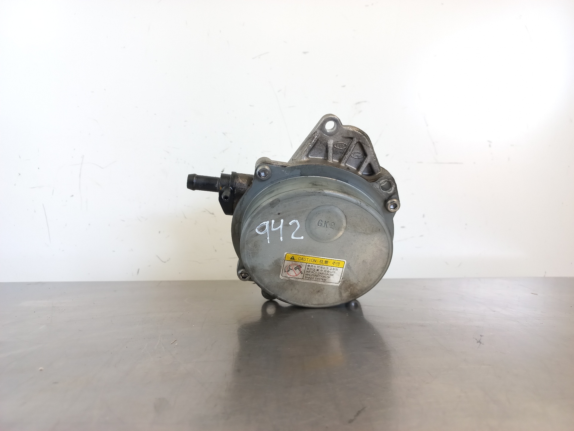 HYUNDAI i40 VF (1 generation) (2011-2020) Vacuum Pump 288102A500 24893045