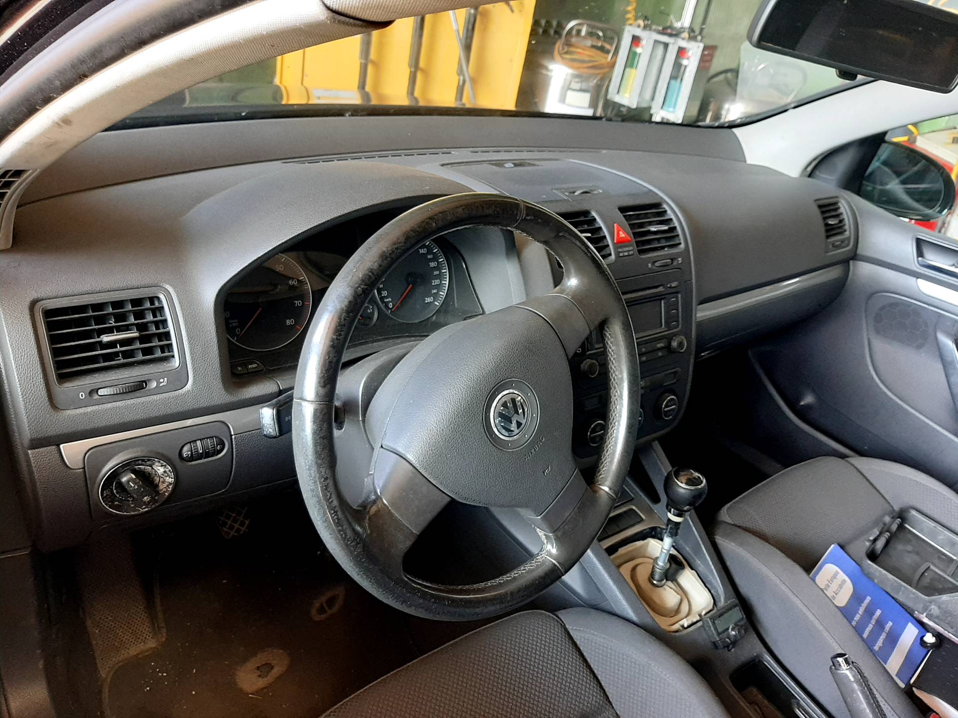 VOLKSWAGEN Golf 5 generation (2003-2009) Forreste højre dørlås 3D1837016 26410004