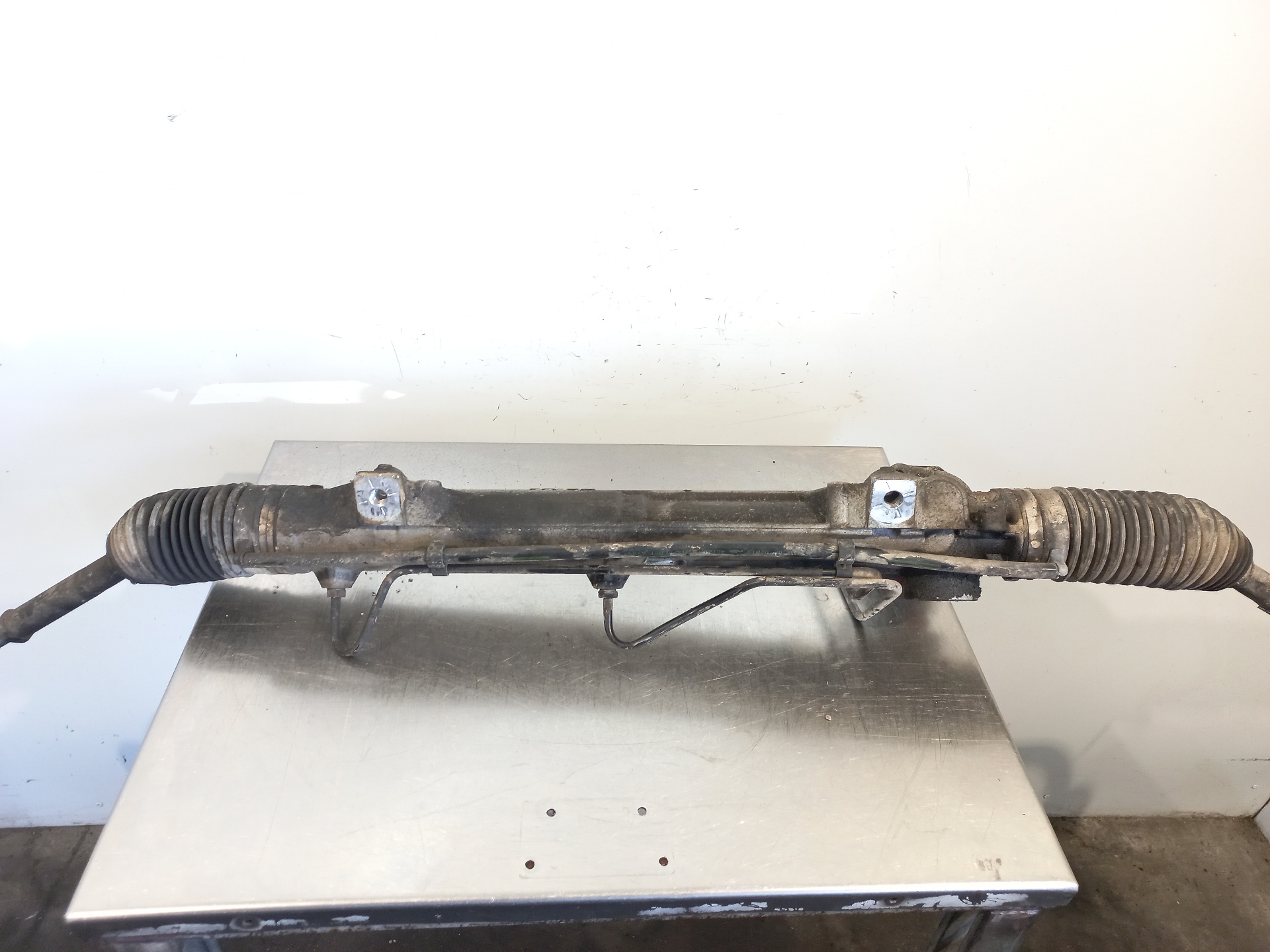 CITROËN C5 1 generation (2001-2008) Steering Rack Z8X4 26415128