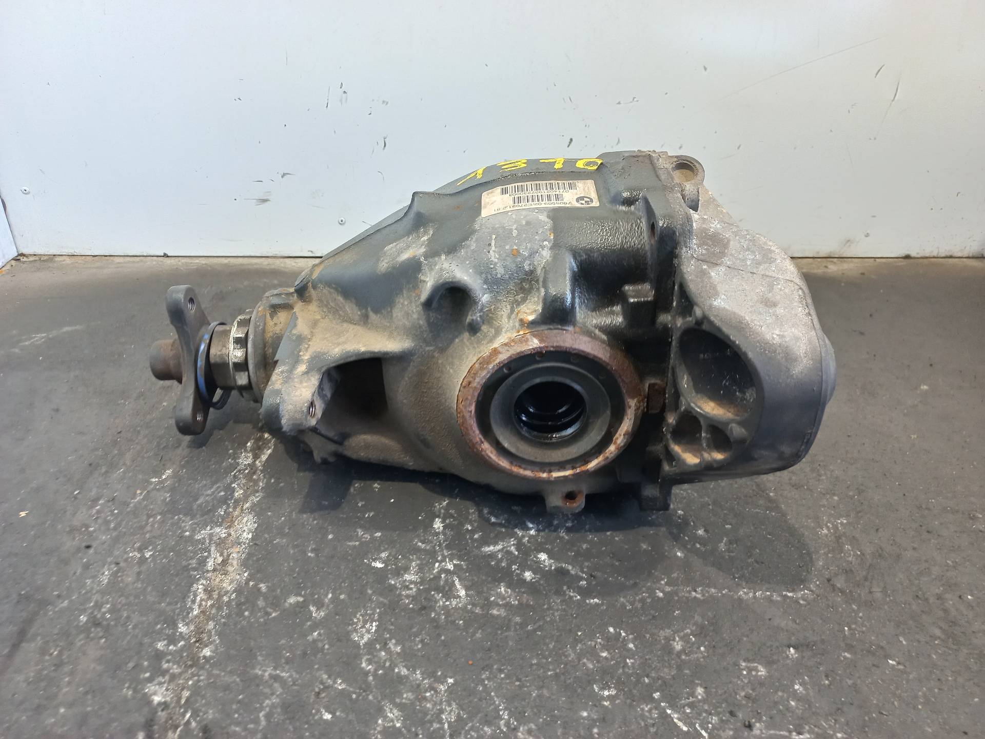 BMW 3 Series F30/F31 (2011-2020) Taka tasauspyörästö 760558902 26410308