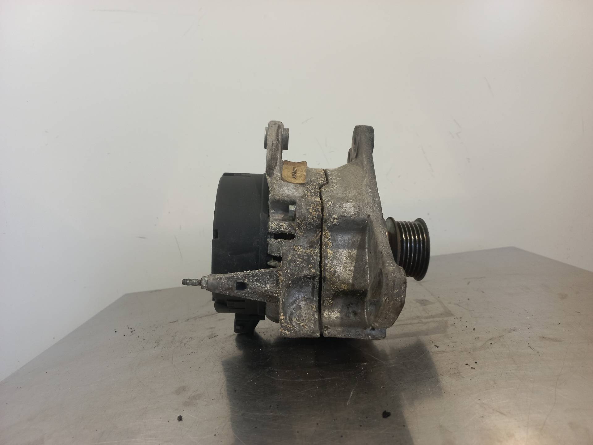 TOYOTA Corolla 1 generation E10 (1966-1970) Alternator 0123310020 24889700