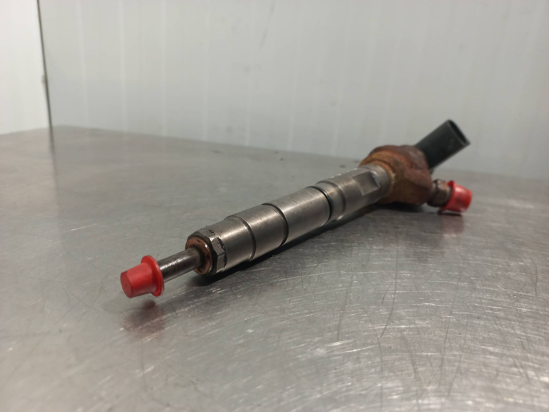 VOLKSWAGEN Caddy 3 generation (2004-2015) Injecteur de carburant 03L130277J 24886086