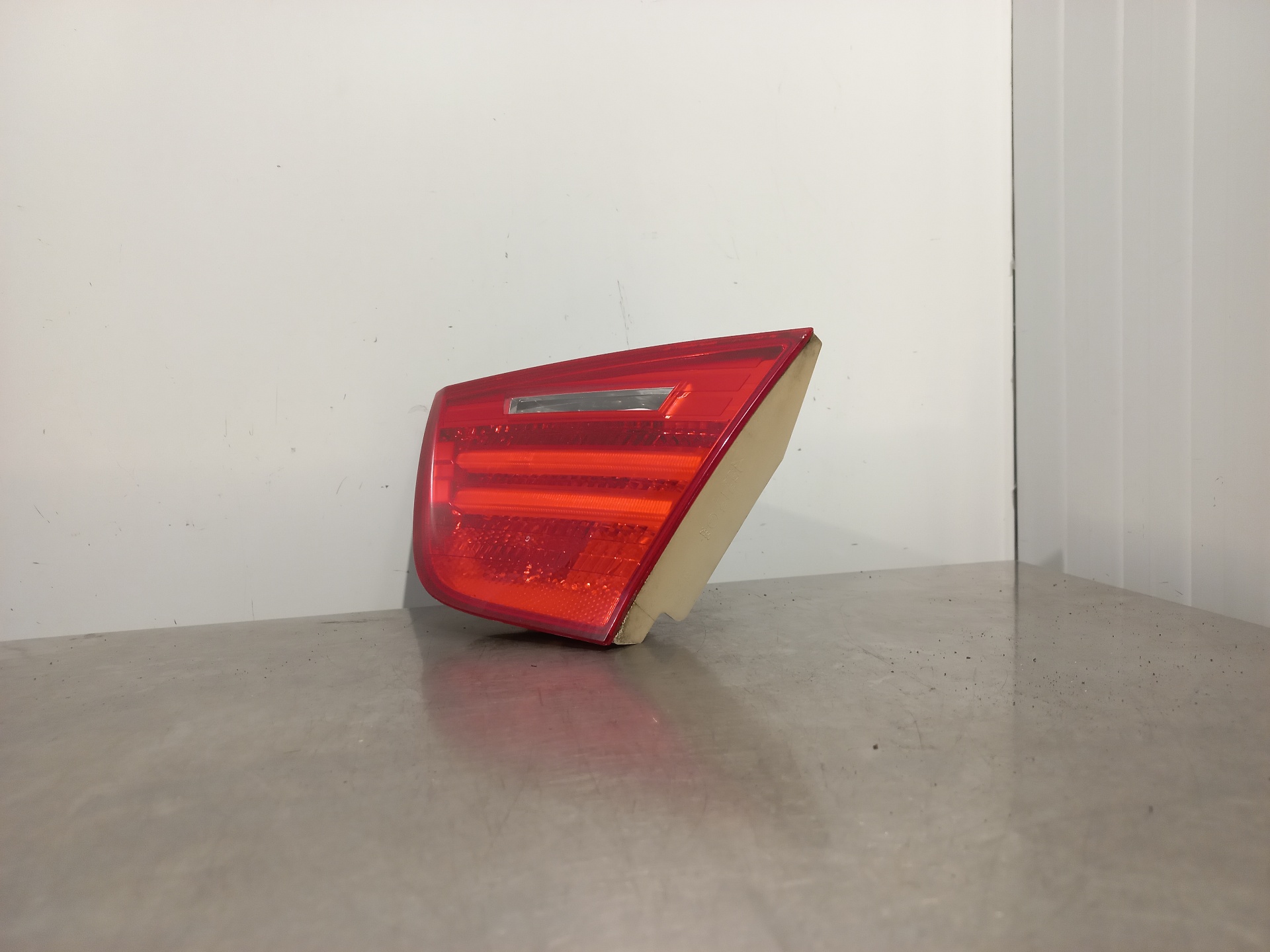 CHEVROLET 3 Series E90/E91/E92/E93 (2004-2013) Rear Right Taillight Lamp 7289434 26417771