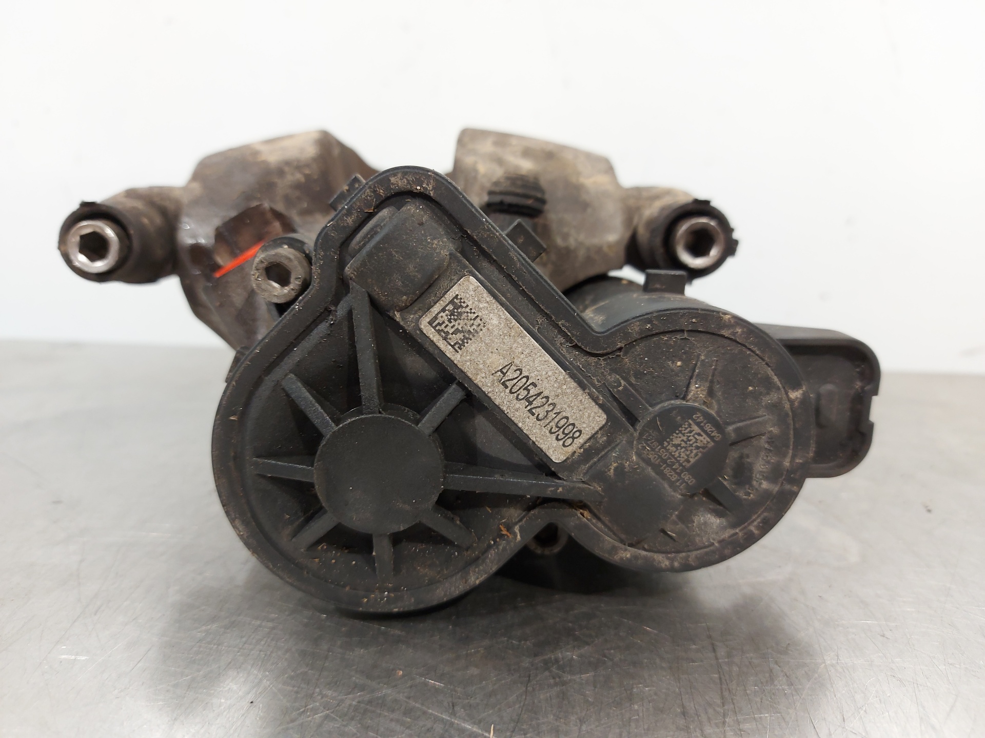 MERCEDES-BENZ C-Class W205/S205/C205 (2014-2023) Rear Left Brake Caliper A2054231998 24888718