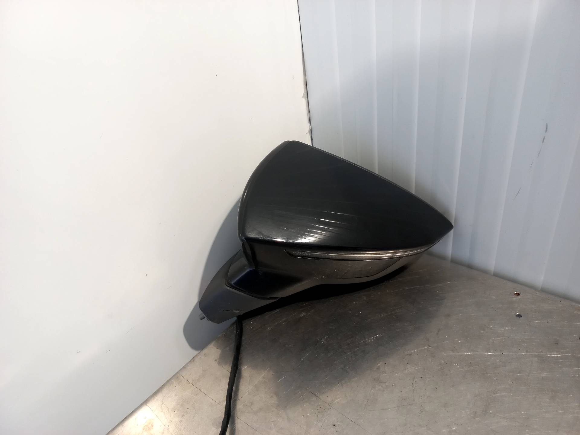 SEAT Arona 1 generation (2017-2024) Left Side Wing Mirror 26408201