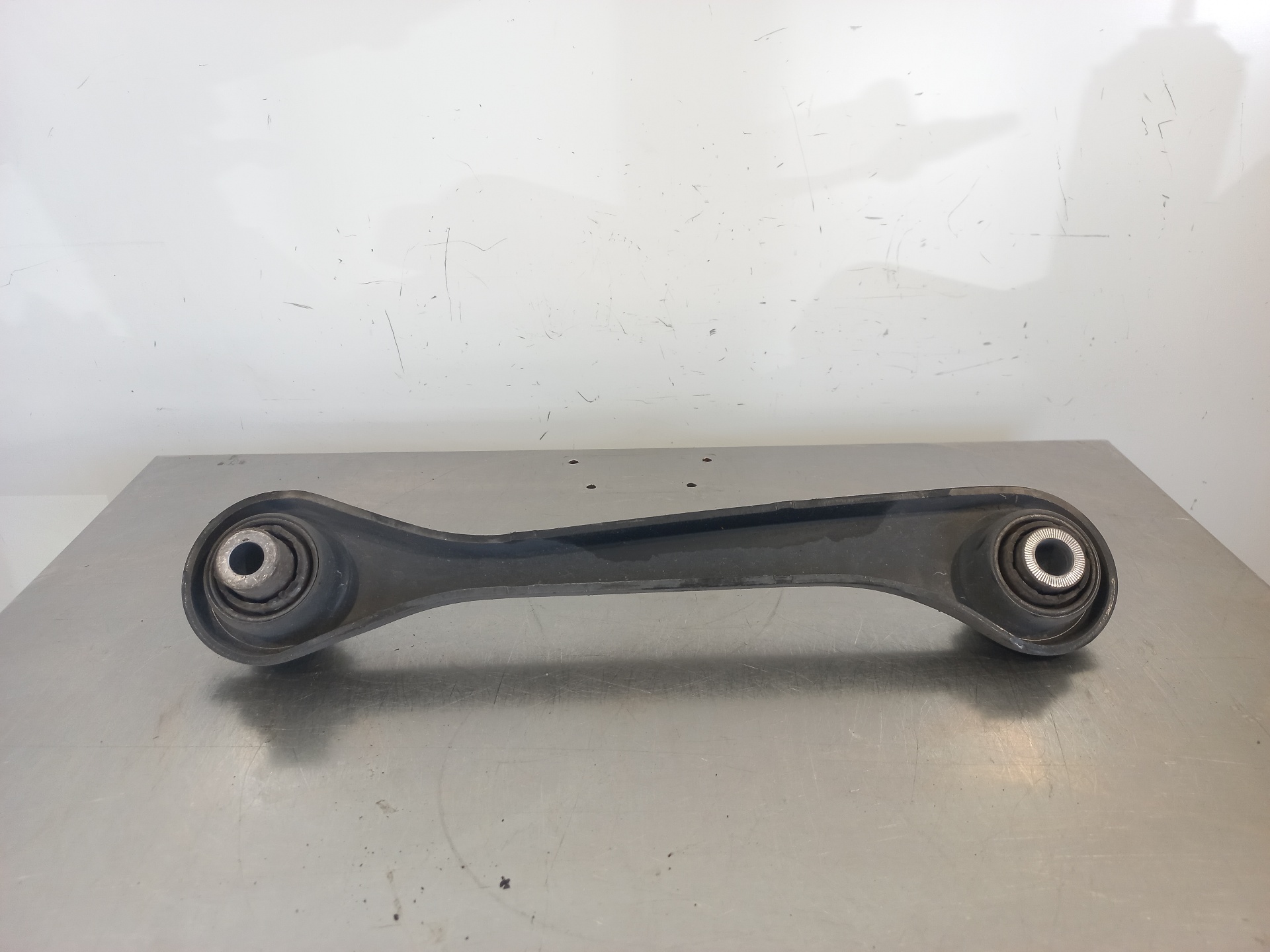 VOLKSWAGEN Passat B6 (2005-2010) Rear Left Arm 1K0501529F 24892670