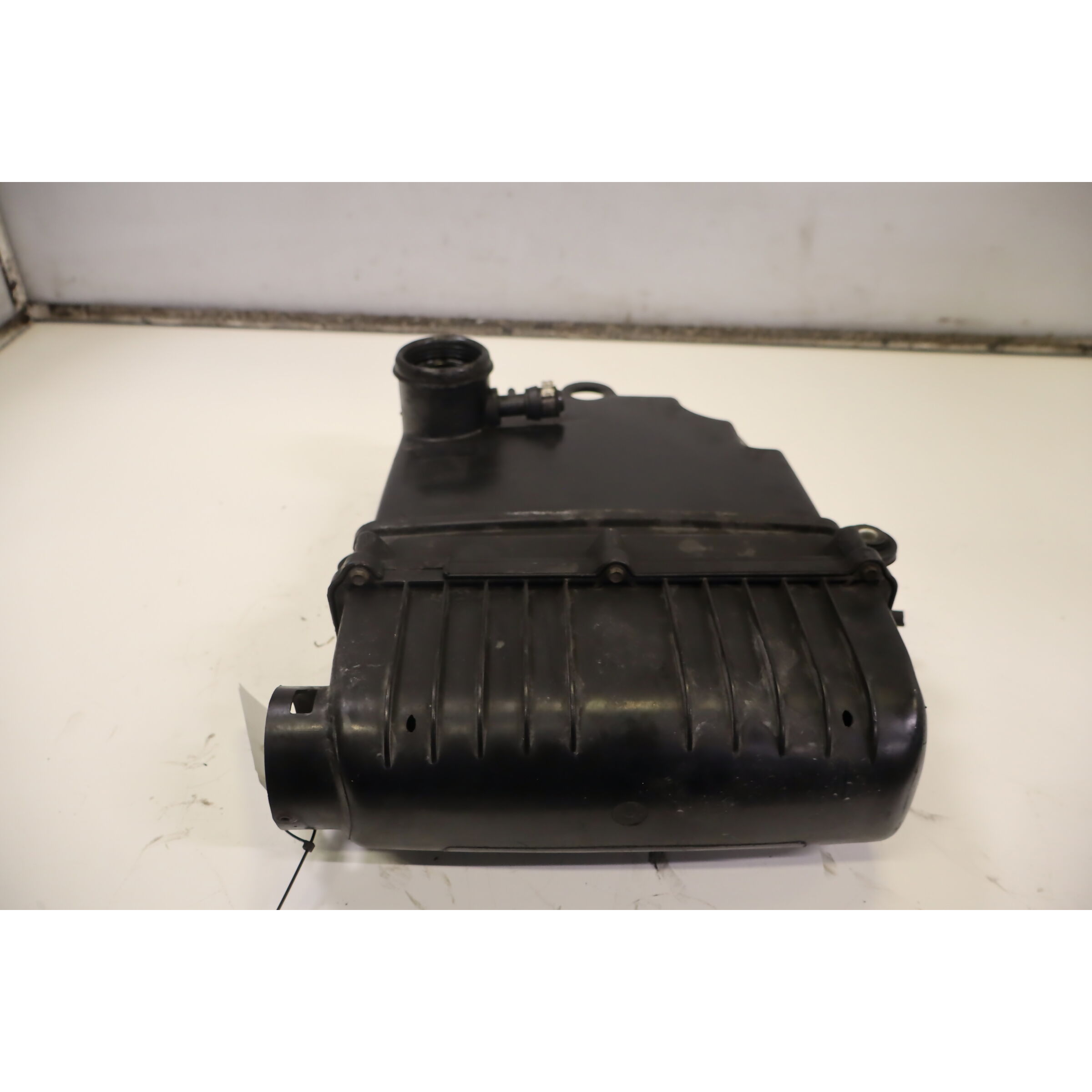 Caja filtro de aire 52082554,51773400 de Lancia Musa (350_) 2010-2012 - pieza usada