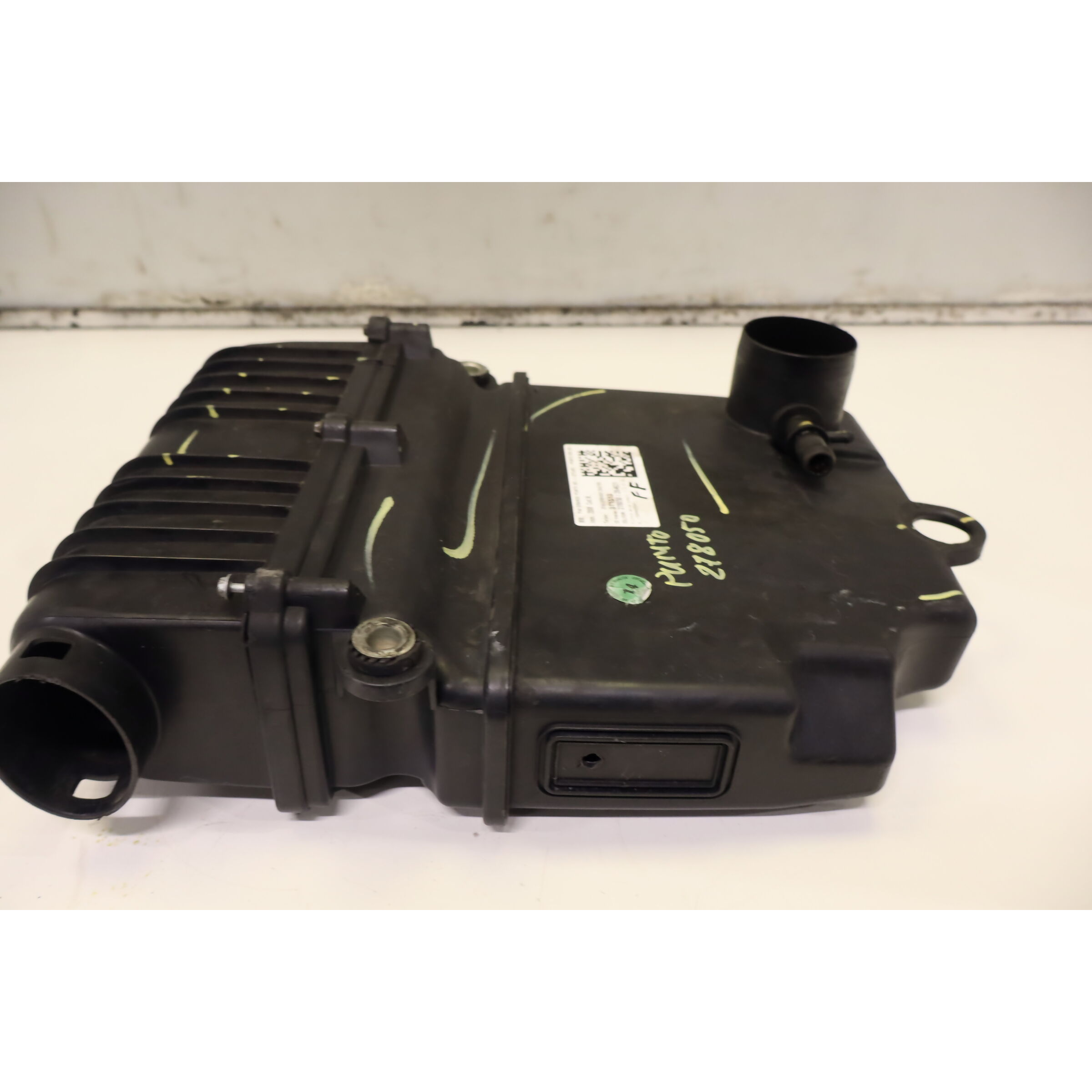 Caja filtro de aire 199A4000 52082554,51773400 de Fiat Grande punto (05>) (2y)(4c) -punto evo (09>) (3j) 2005-2026 - pieza usada