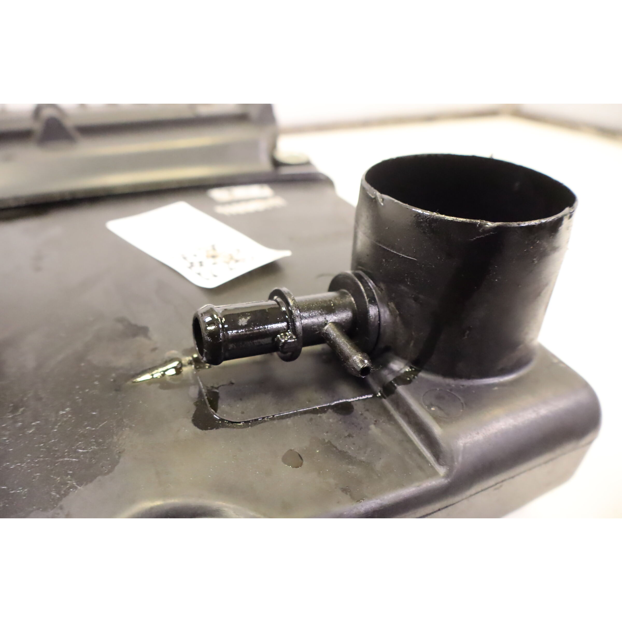 Caja filtro de aire 350A1000 51773400 de Fiat Fiorino furgón/ranchera familiar (225_) 2007-2019 - pieza usada