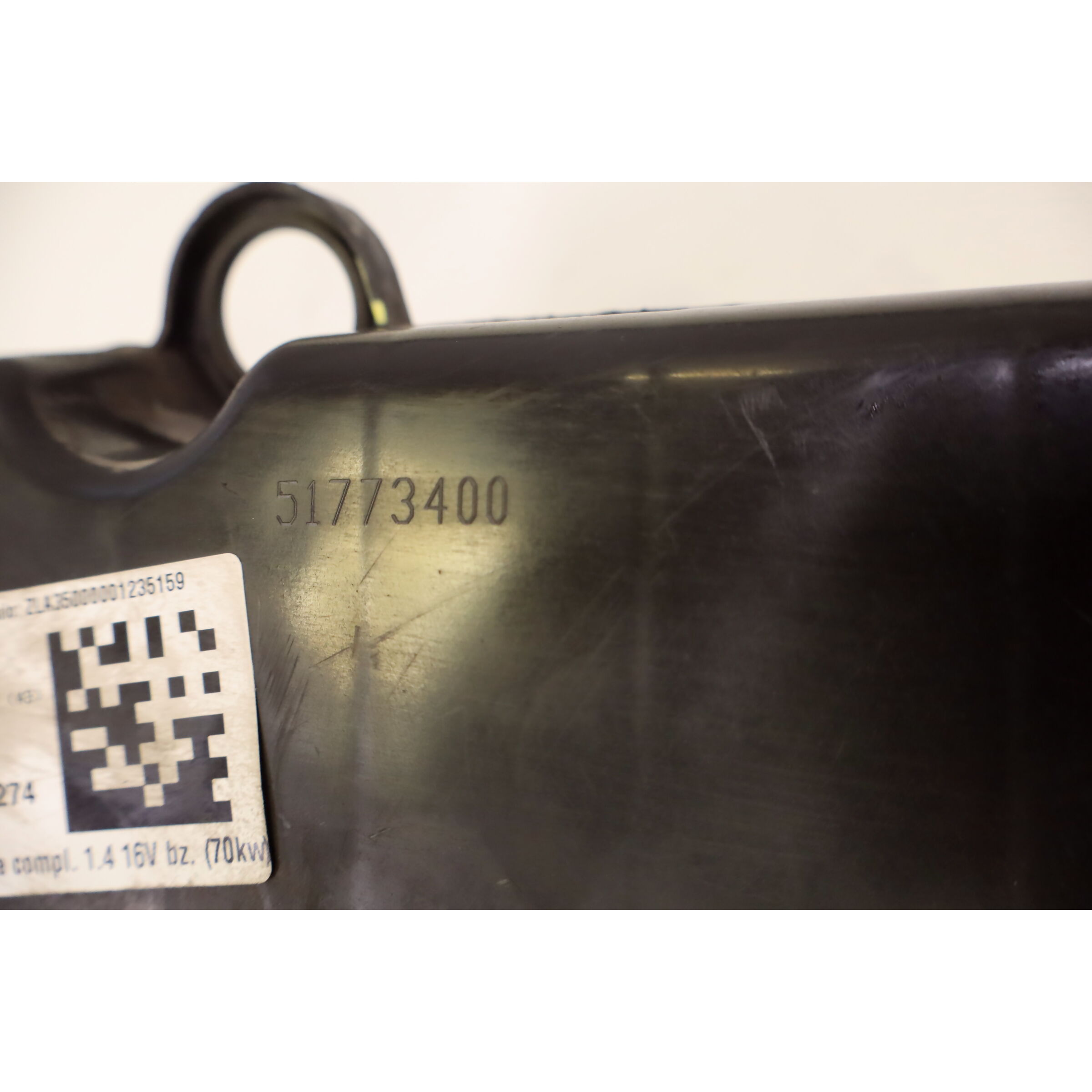 Caja filtro de aire 52082554,51773400 de Lancia Musa (350_) 2010-2012 - pieza usada
