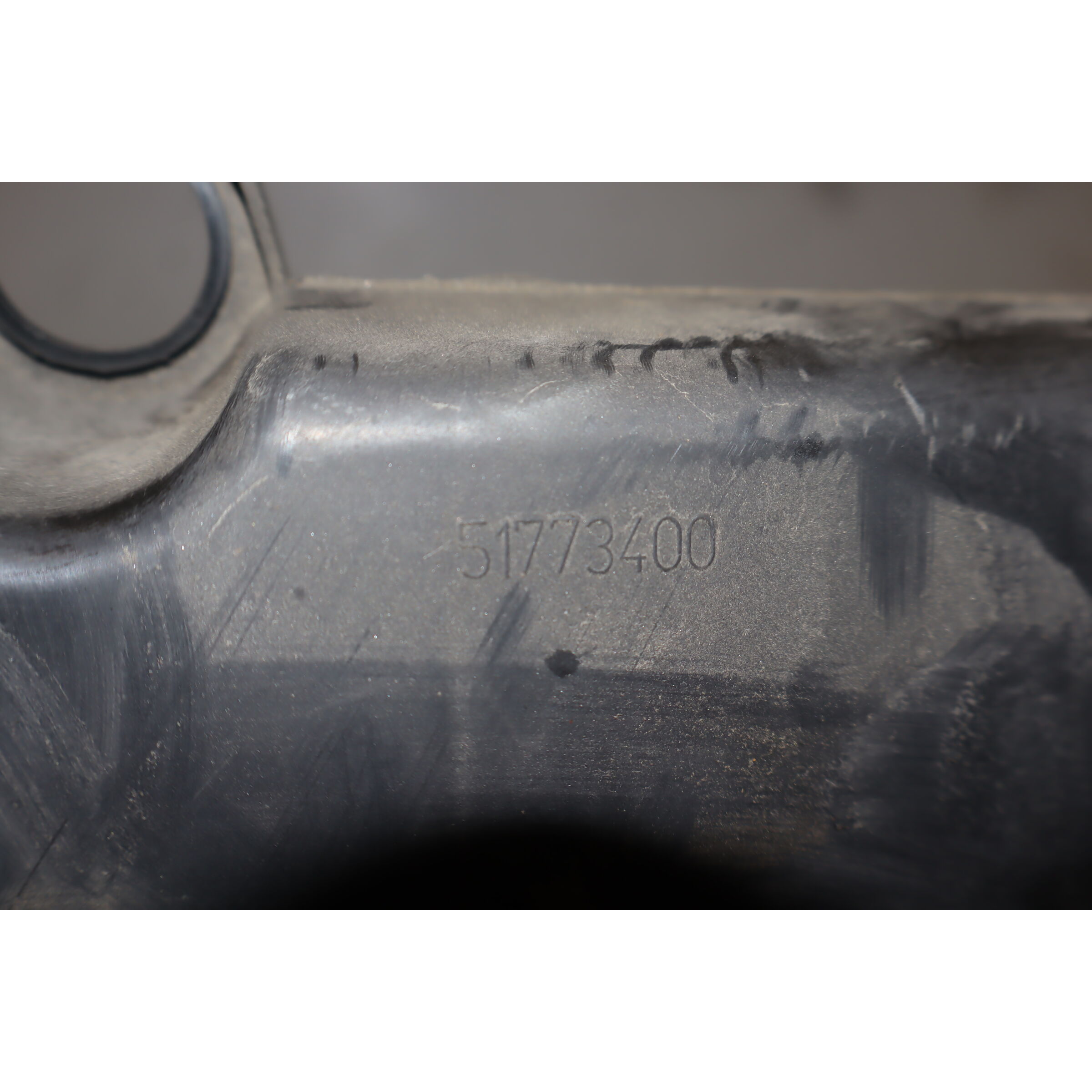 Caja filtro de aire 350A1000 52082554,51773400 de Fiat Grande punto (05>) (2y)(4c) -punto evo (09>) (3j) 2005-2026 - pieza usada