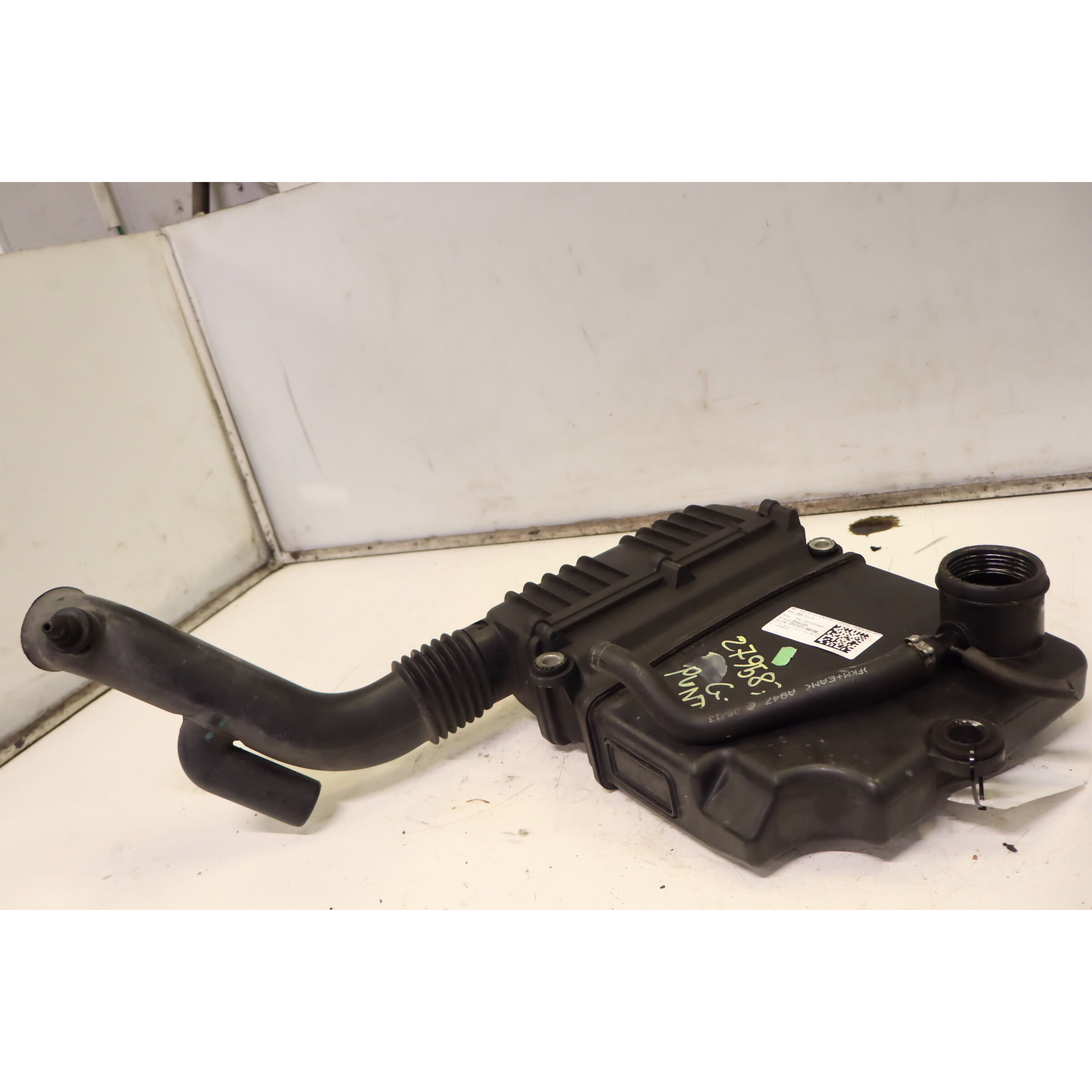 Caja filtro de aire 350A1000 52082554,51773400 de Fiat Grande punto (05>) (2y)(4c) -punto evo (09>) (3j) 2005-2026 - pieza usada