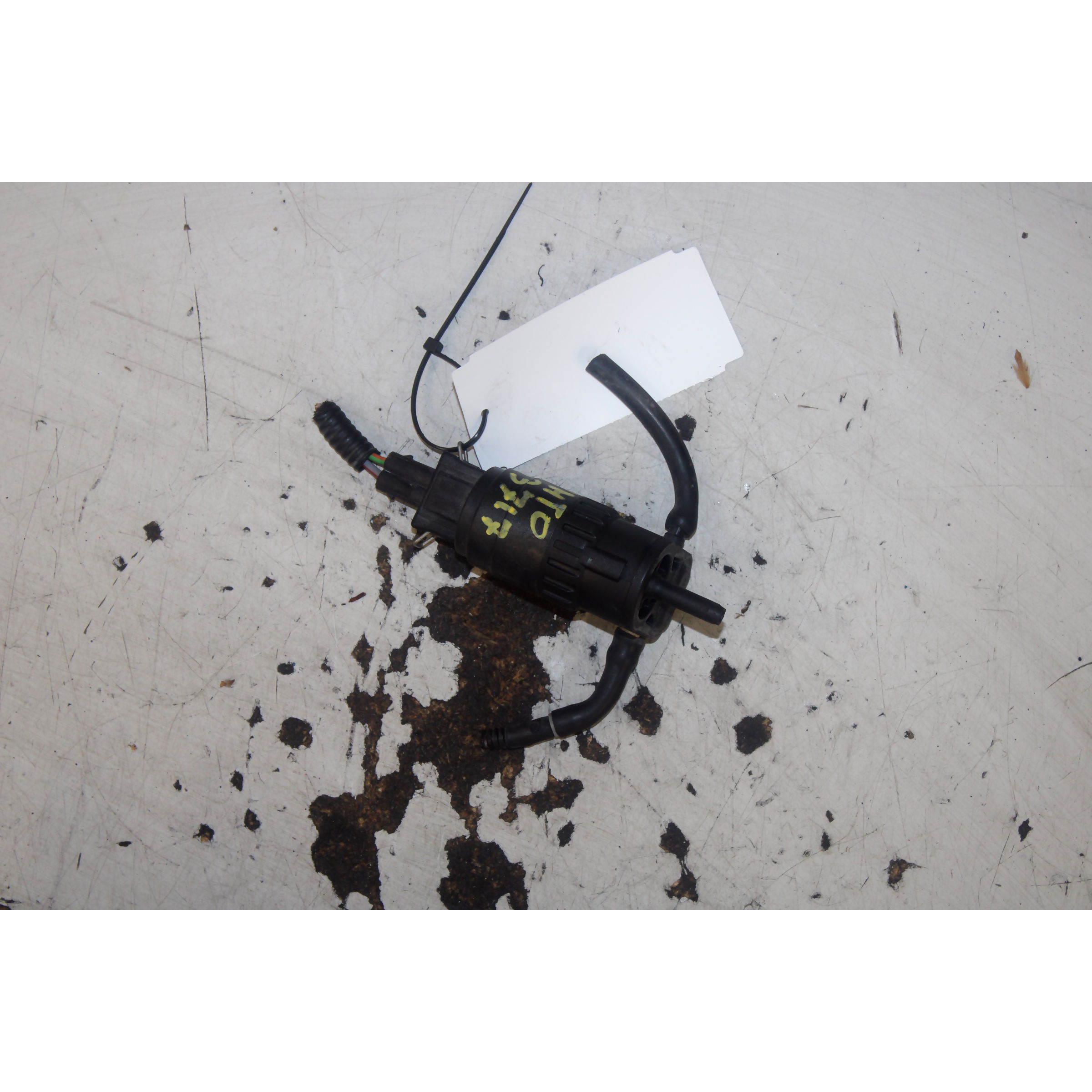Bomba limpiaparabrisas delantera 169A4000 55702893 ,71740942 ,71744225 de Fiat Meriva b monospace (s10) 2010-2017 - pieza usada