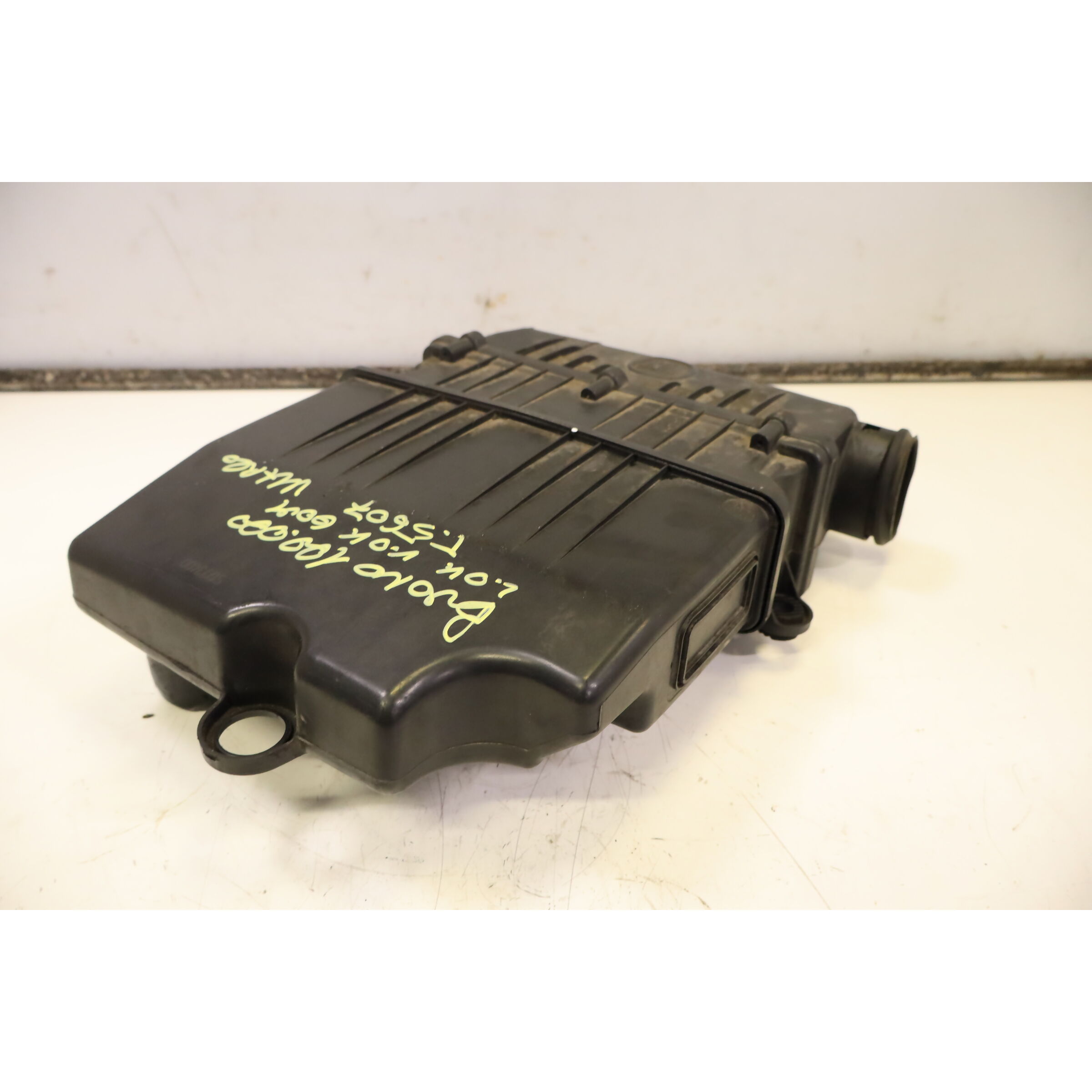 Caja filtro de aire 350A1000 51773400 de Fiat Fiorino furgón/ranchera familiar (225_) 2007-2019 - pieza usada