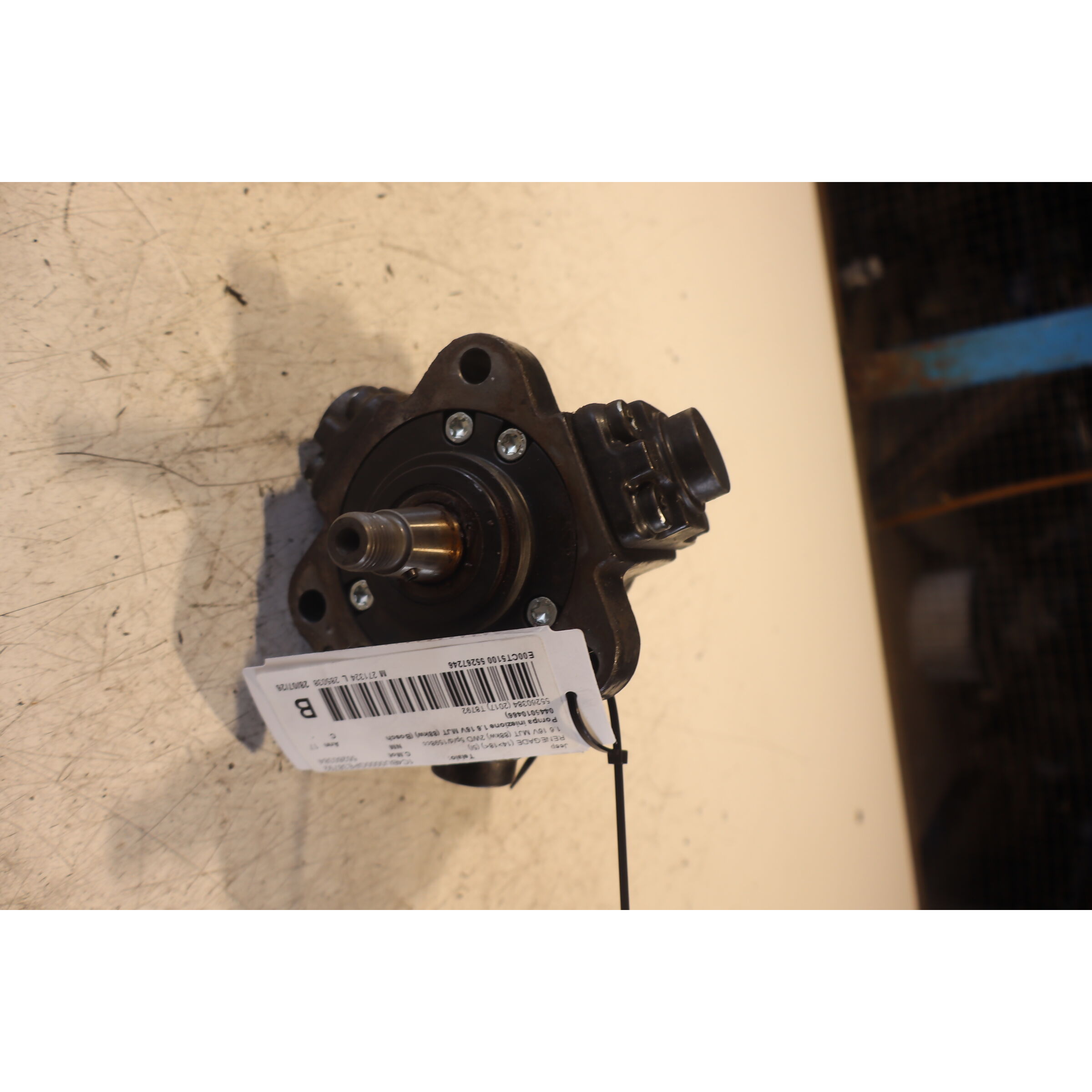 Bomba de inyección 55260384 0445010466,0445010397 de Jeep Renegade suv (bu, b1, bv) 0-0