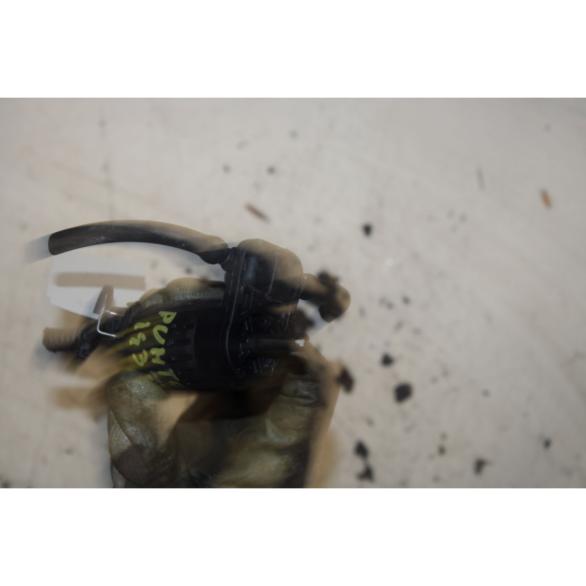 Bomba limpiaparabrisas delantera 169A4000 55702893 ,71740942 ,71744225 de Fiat Meriva b monospace (s10) 2010-2017 - pieza usada