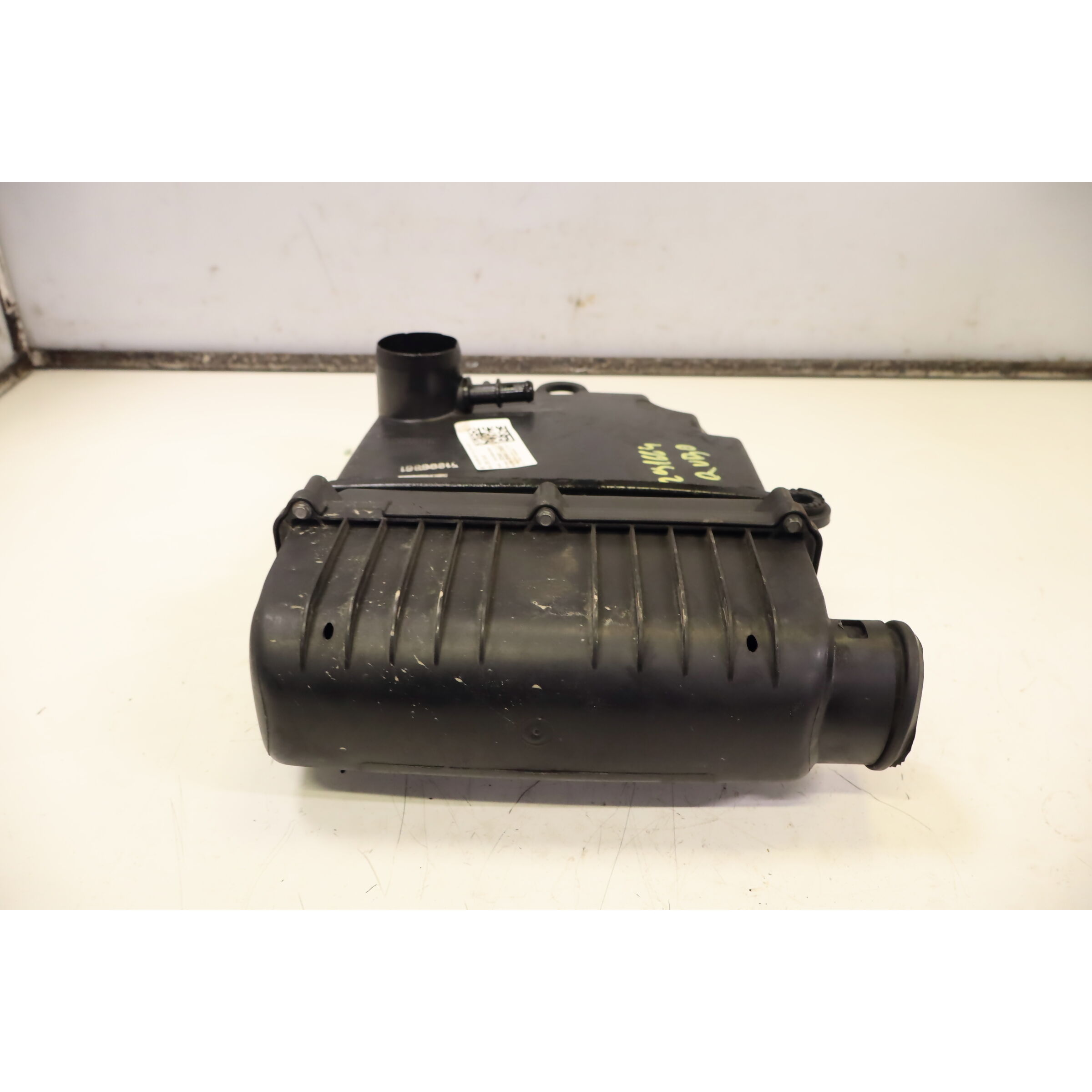 Caja filtro de aire 350A1000 51773400 de Fiat Fiorino furgón/ranchera familiar (225_) 2007-2019 - pieza usada