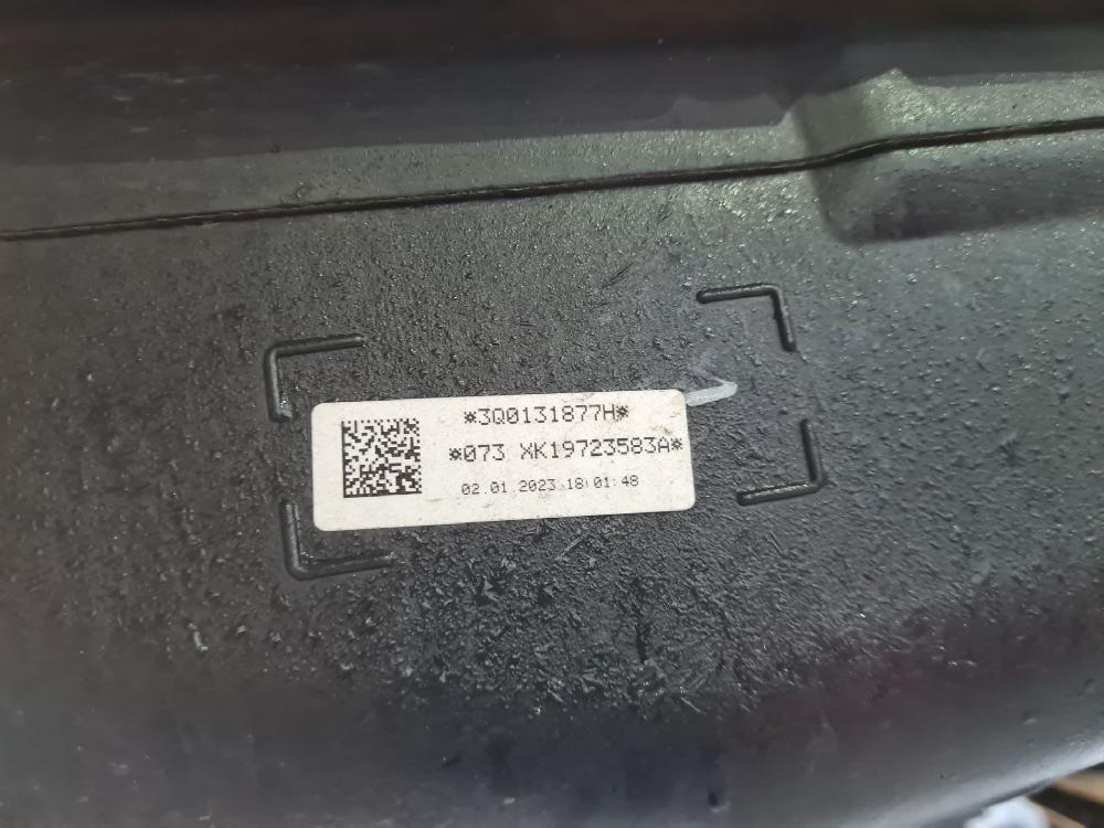 Deposito aditivo fap/adblue DTSB 3Q0131877H de Skoda Superb combi (3v5) 2015-0 150 CV con 95176 km - pieza usada