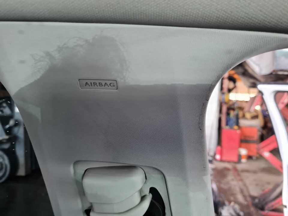 Front curtain airbag lh YH01 9811504680 de Peugeot 3008 suv (mc_, mr_, mj_, m4_) 2016-0 131 CV con 91237 km