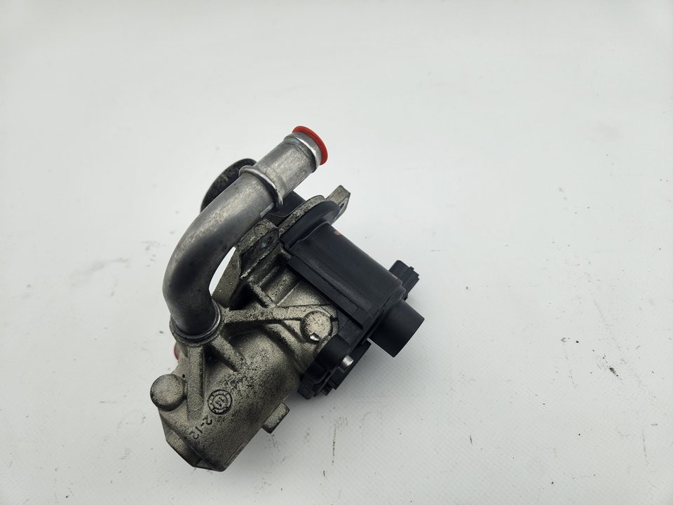 Valvula egr K9K846 70036814 de Renault Ds 3 (sa_) 2015-2019 95 CV con 274000 km