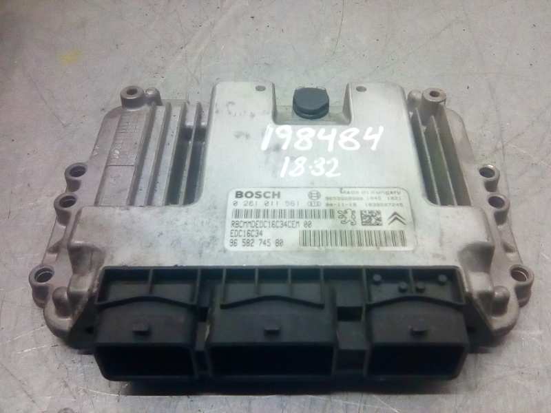 Centralita motor uce 0281011561 de Citroen C5 ii (rc_) 2004-2008 109 CV - pieza usada
