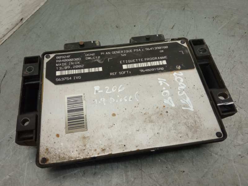 Centralita motor uce 9641390180 de Peugeot 206 1998-2003 70 CV - pieza usada