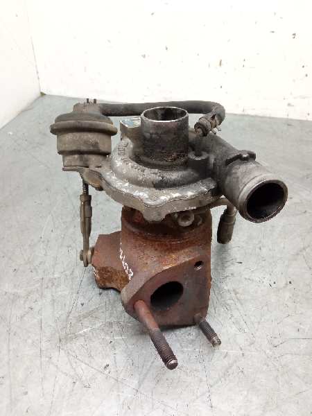 Turbocompresor 73501344 de Opel Kadett e hatchback (t85) 2007-2010 192 CV - pieza usada
