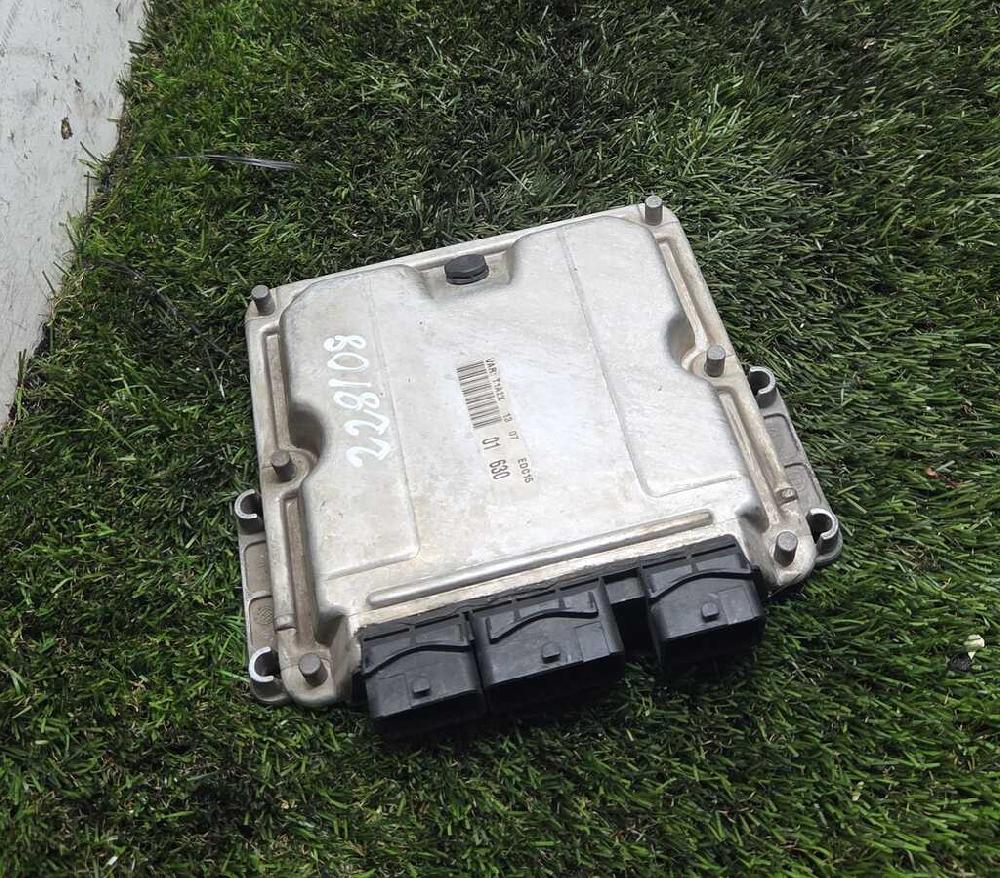 Centralita motor uce RHY 0281010594 de Peugeot 206 hatchback (2a/c) 1998-2003 90 CV