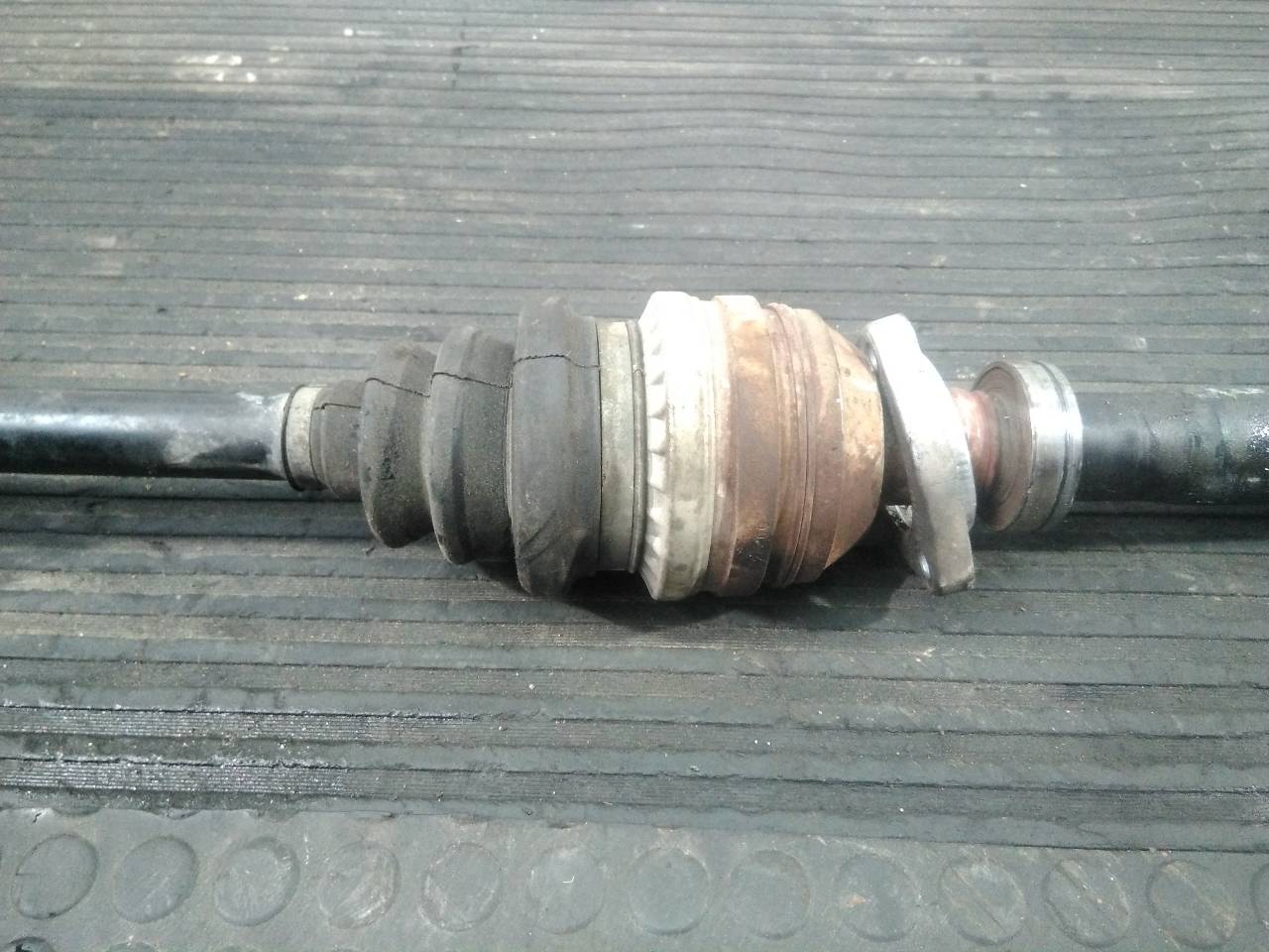 OPEL Astra J (2009-2020) Front Right Driveshaft P1-A6-42 18693855