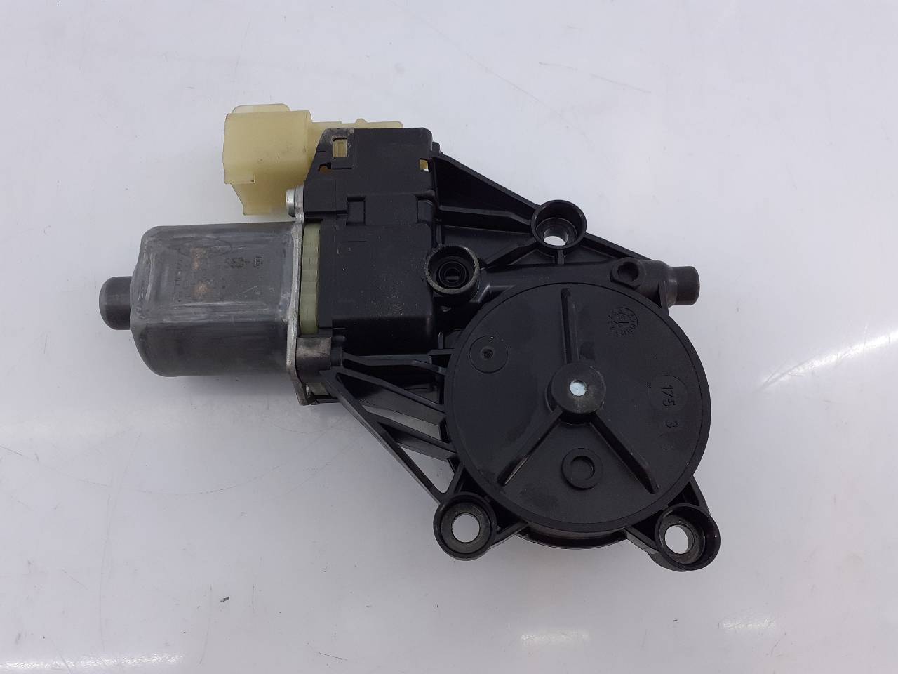 CITROËN Fiesta 5 generation (2001-2010) Front Right Door Window Control Motor 0130822619,E2-B3-18-1 18734896