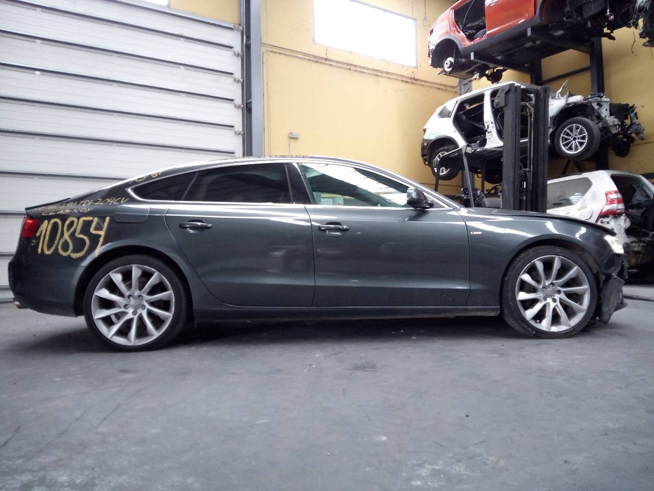 AUDI A5 Sportback 8T (2009-2011) Маторчик стеклоподъемника передней левой двери 8T0959801B,E1-B6-38-1 21794417