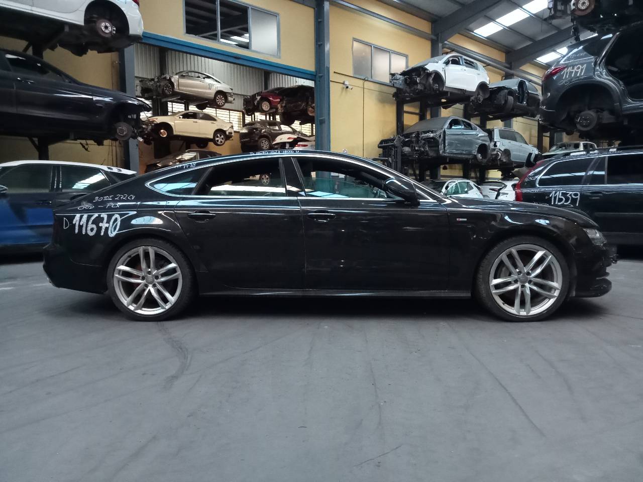 AUDI A7 C7/4G (2010-2020) Стеклоподъемник задней левой двери 8K0959802B, E1-B6-50-2 23287666