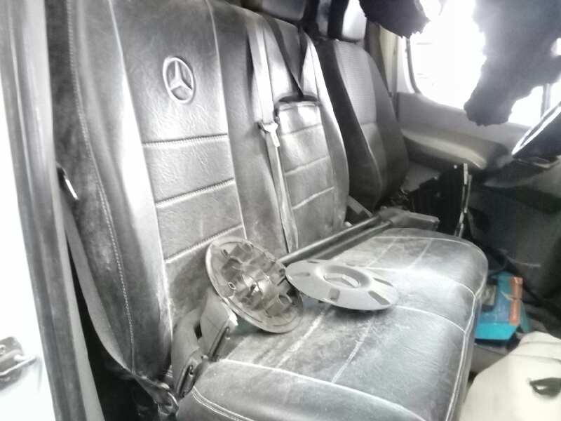 MERCEDES-BENZ Sprinter 2 generation (906) (2006-2018) Priekšējo kreiso durvju logu pacēlājs 9067200046,E1-A2-8-1 25826565