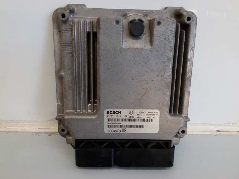 TOYOTA Outlander 2 generation (2005-2013) Engine Control Unit ECU 1860A906, E2-B4-34-1 18392773