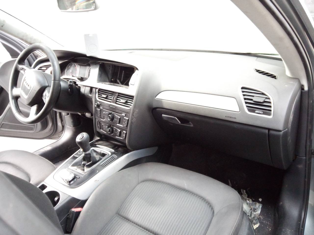AUDI A4 B8/8K (2011-2016) Front Left Driveshaft 8K0407271Q, P1-A6-23 23724423