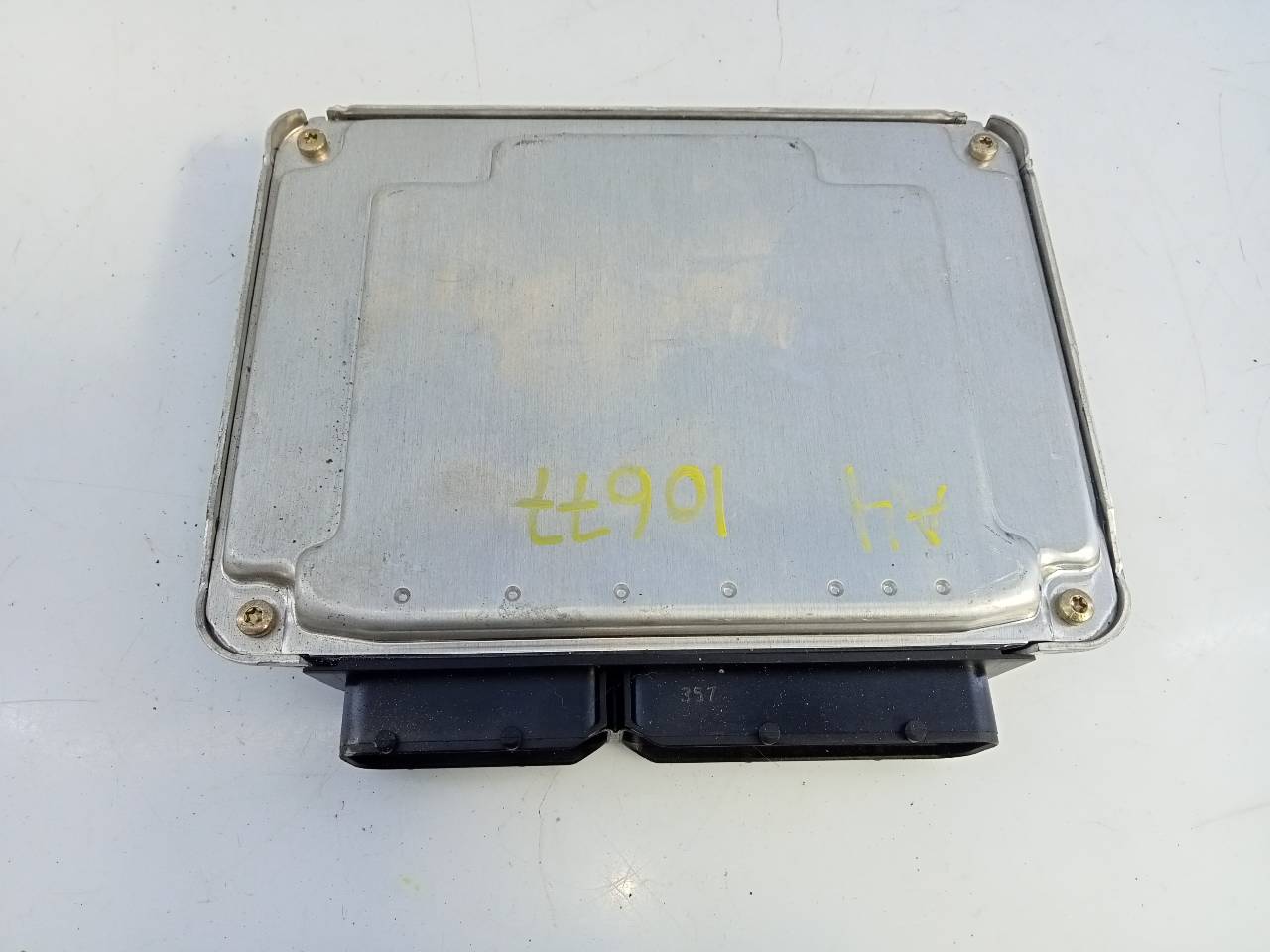 OPEL A4 B5/8D (1994-2001) Engine Control Unit ECU 038906019BR,0281010225,E2-A1-40-2 20962156