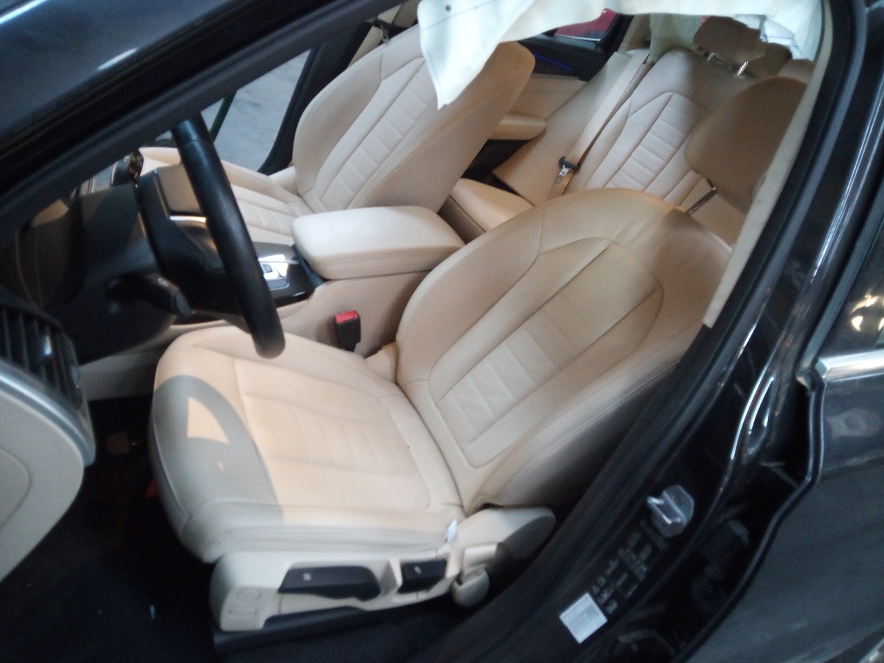 BMW X3 G01 (2017-2024) Galinis kairys saugos diržas 24089182