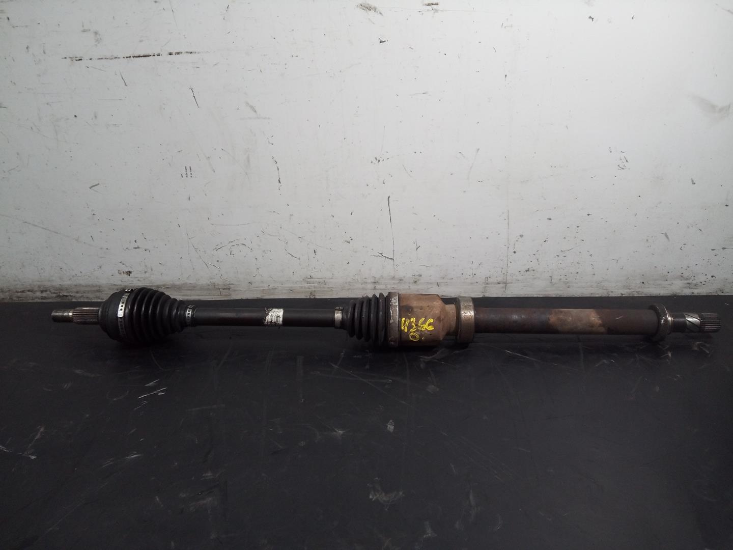 RENAULT Clio 4 generation (2012-2020) Front Right Driveshaft P1-A6-11 20968065