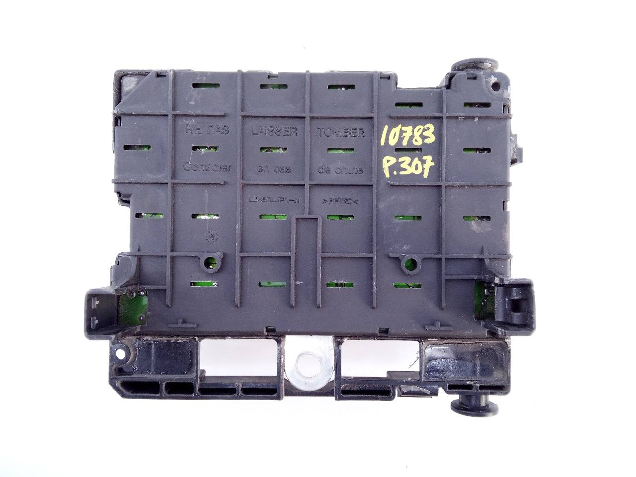 MITSUBISHI 307 1 generation (2001-2008) Fuse Box 9650664080,E3-B2-40-1 24086275